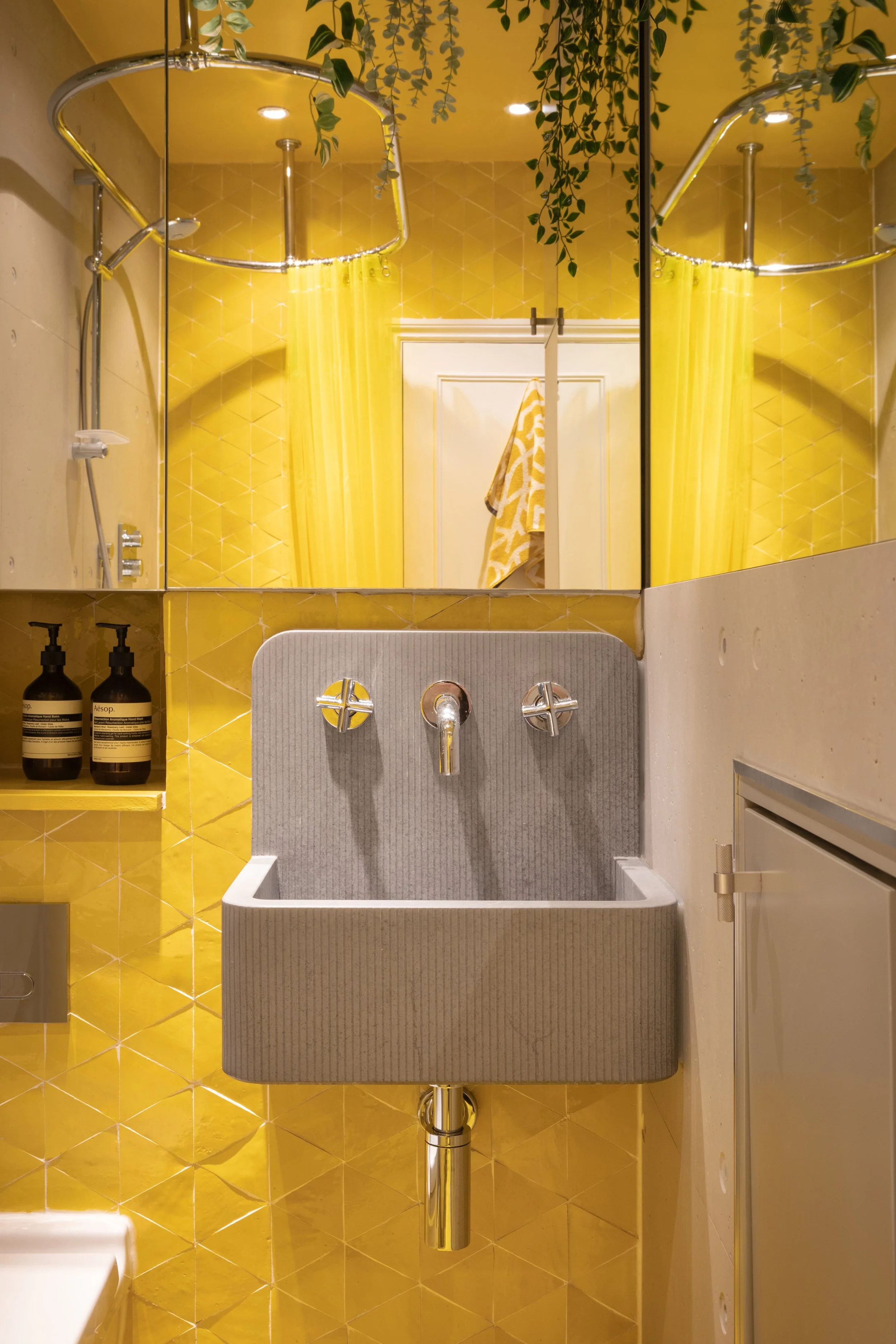 Queen Alexandra Mansions_Sara Leonor_045-min.jpg