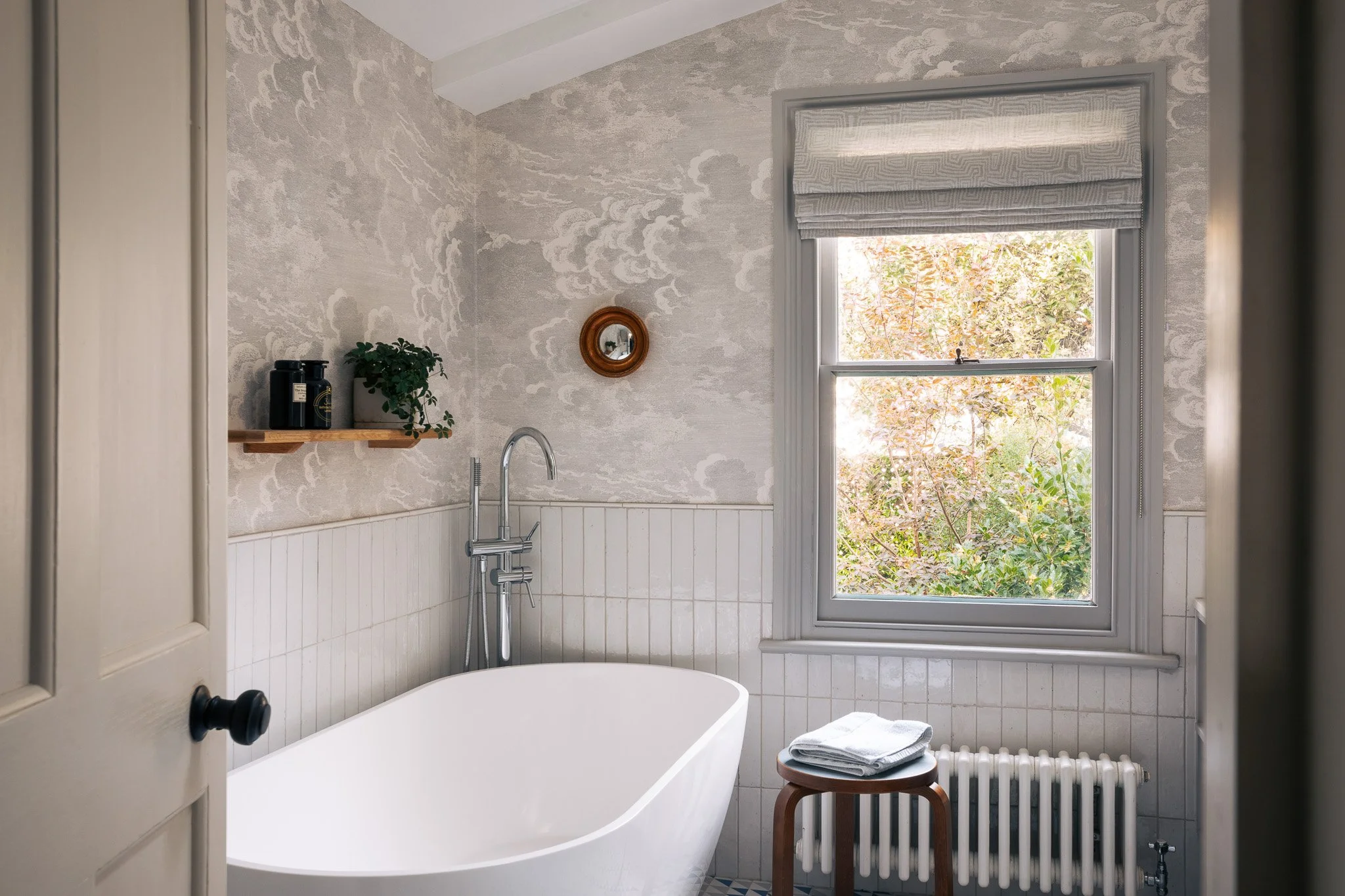 Ockendon Bathroom_Sara Leonor_003.jpg