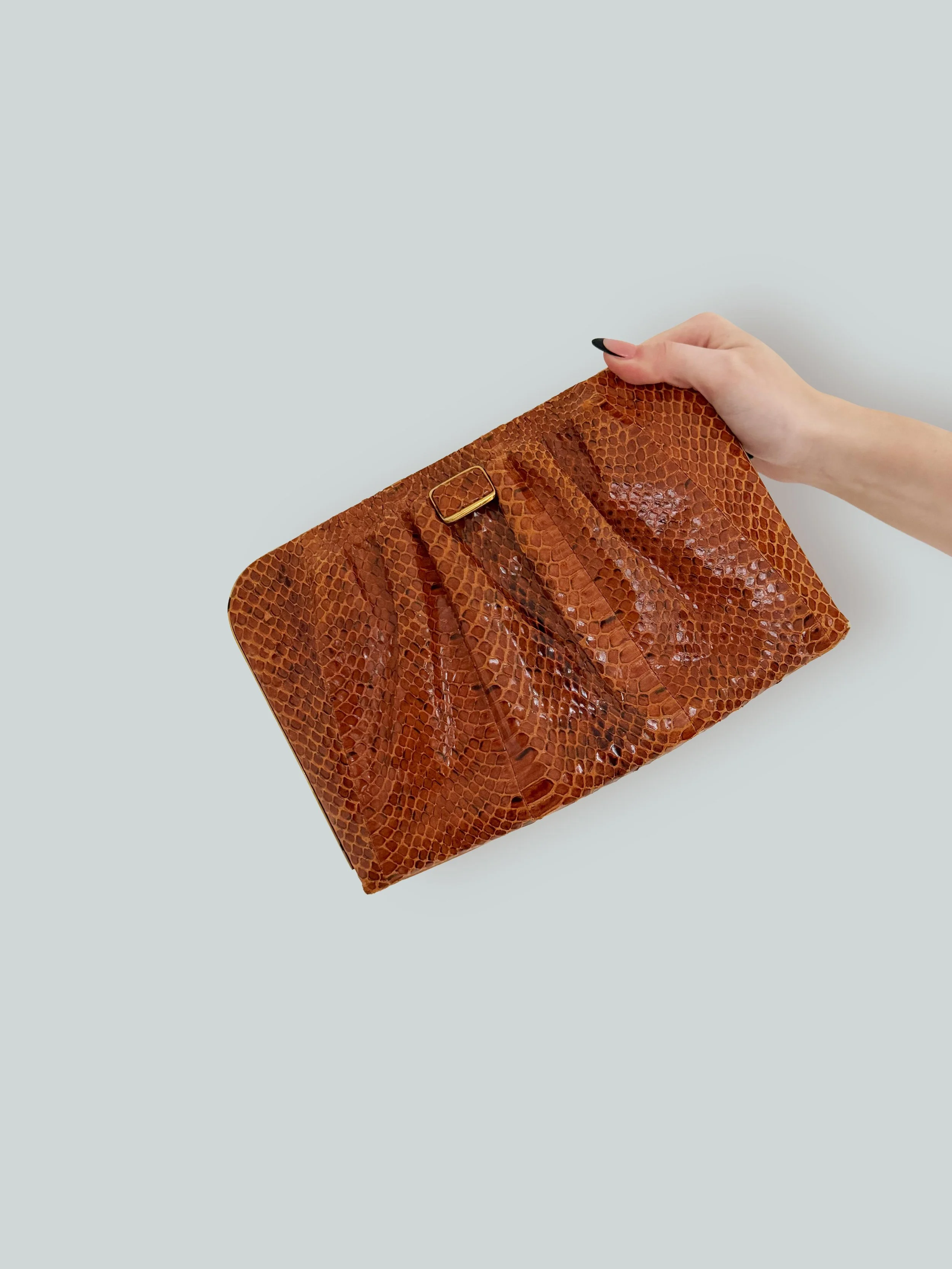 BROWN SNAKESKIN CLUTCH