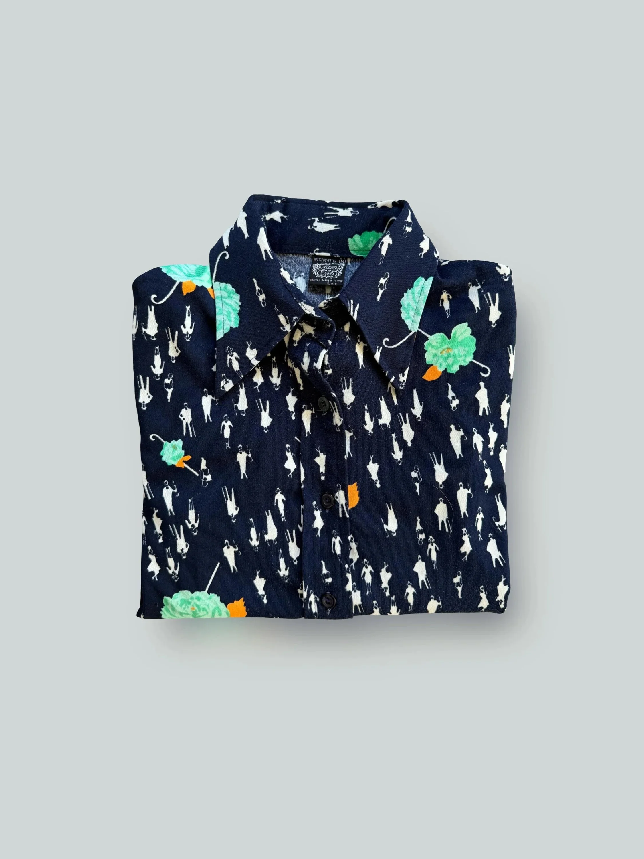 NAVY RETRO PEOPLE & ROSES BUTTON DOWN