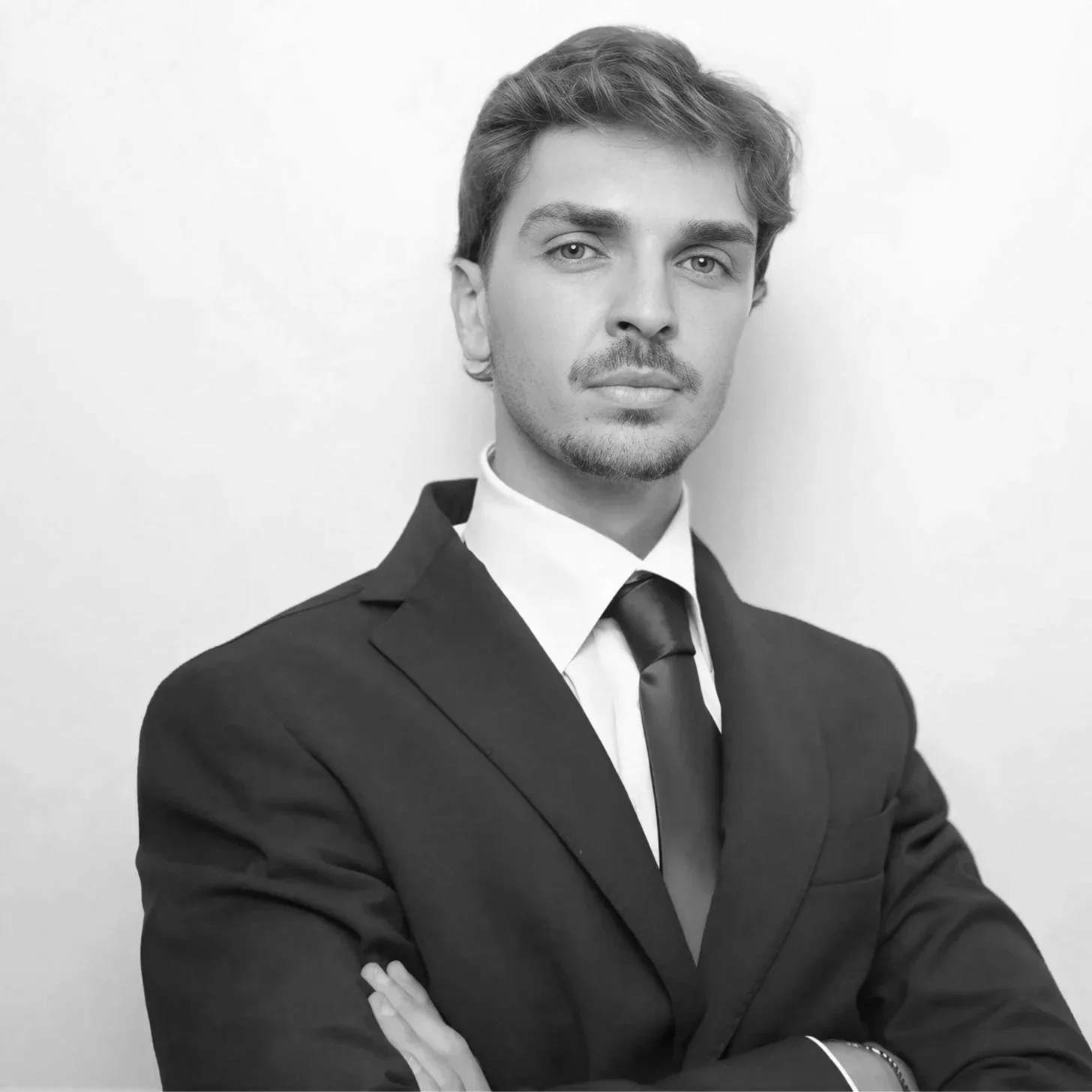 Pierluigi Cacciatore / Investment Analyst 