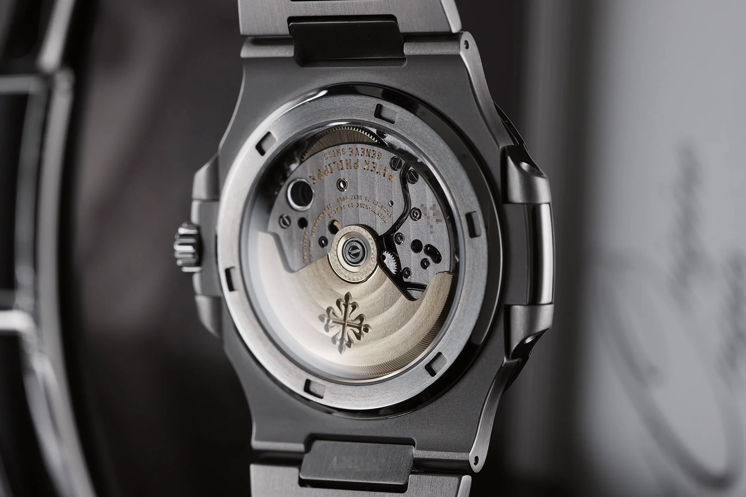 Patek_Philippe_Nautilus_5711_055.jpg