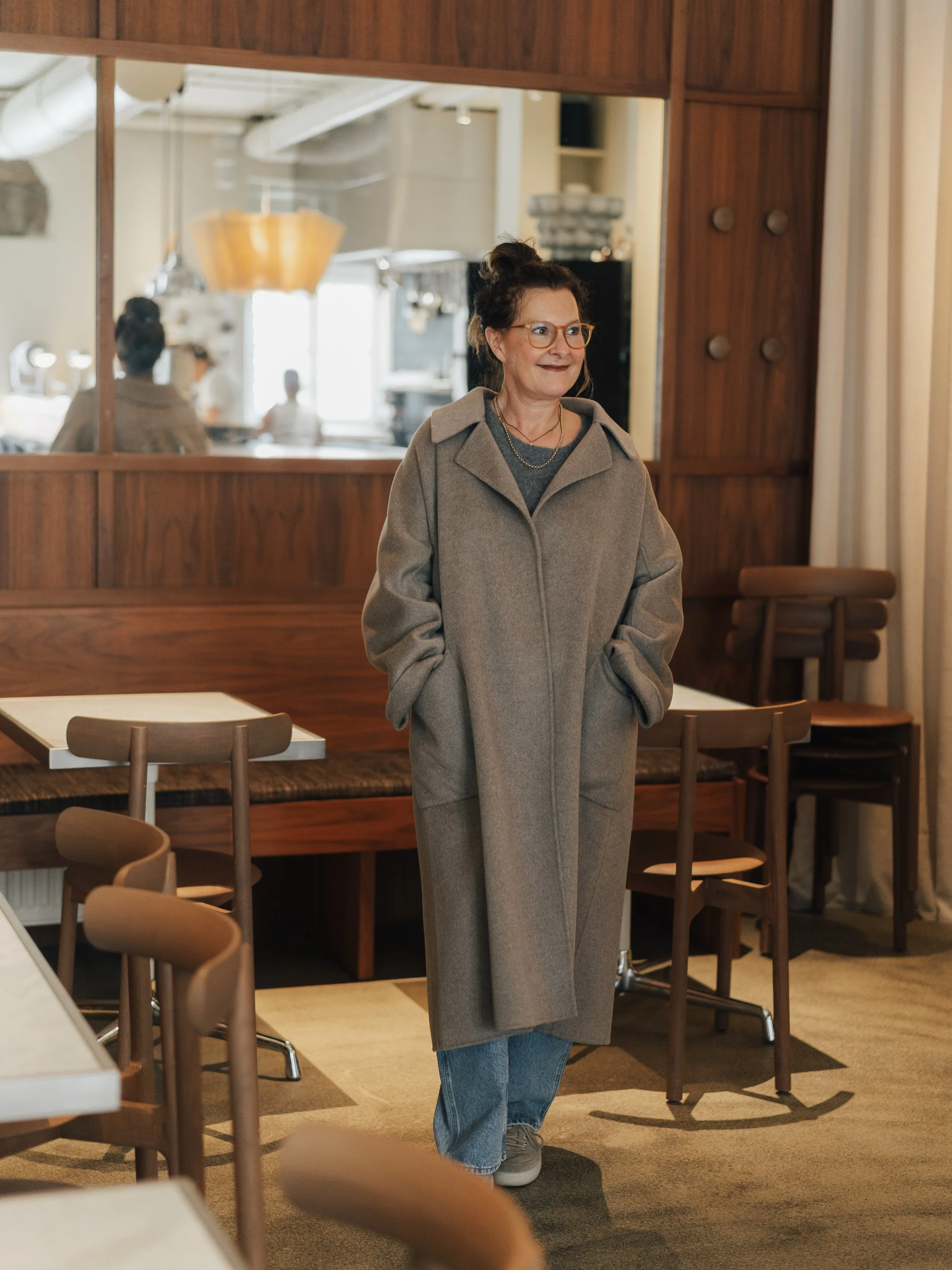 Coat Love

We welcome fall with #susannebommer @susannebommer @susanne_bommer #coat #doubleface 

Thank you @cincin.bistro for hosting us! 
Photocredit @sinagoeschen