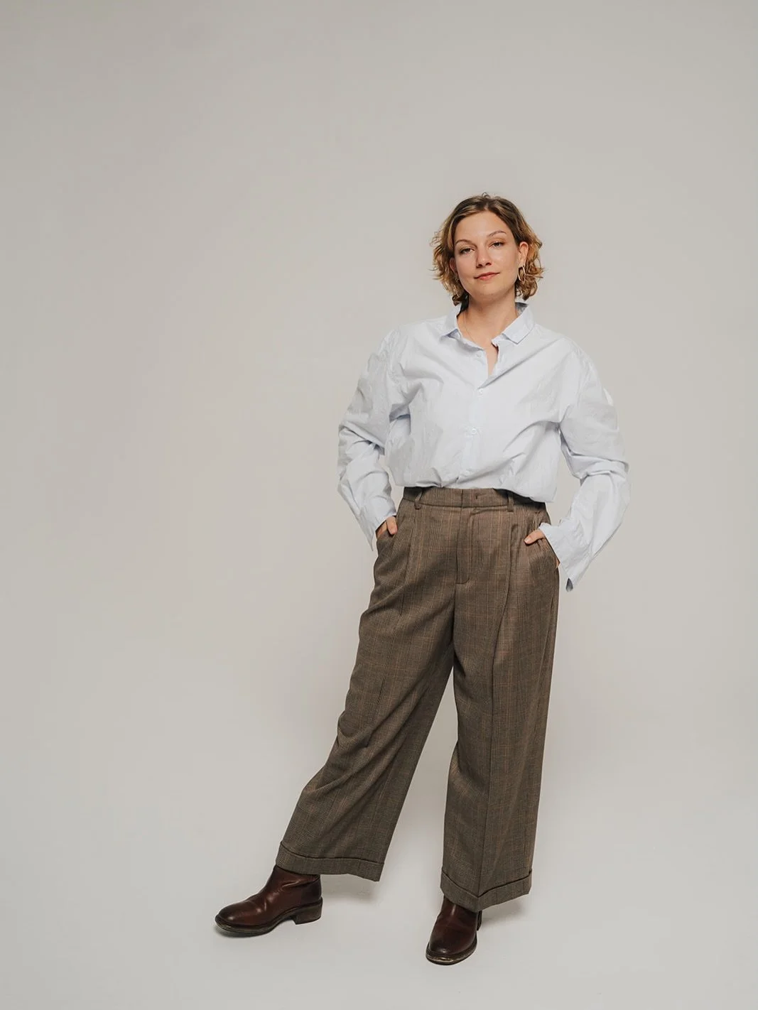 no business as usual 

#classic #pants &amp; #shirt with a #trenchcoat @ain.amor.official 

Photocredit @sinagoeschen 
Thx Theresa