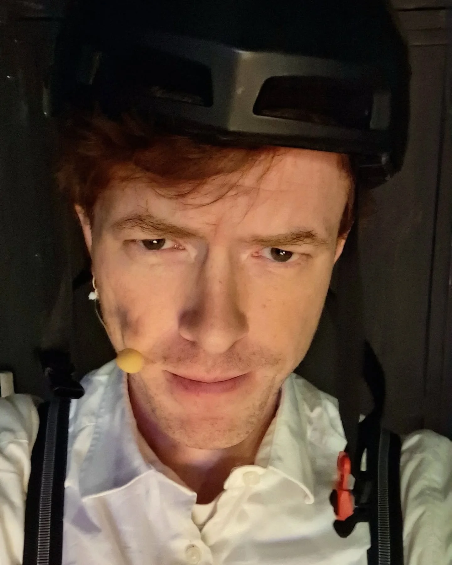 Backstage faces / open spaces
#alwayswearahelmet #misterjackpot #physicaltheatre #onemanshow
Closing out the season with @tomcorradiniteatro
#saluzzo #livetheatre #backstage #gambling #addiction #standup #bussurfing #smoking #jamesbond