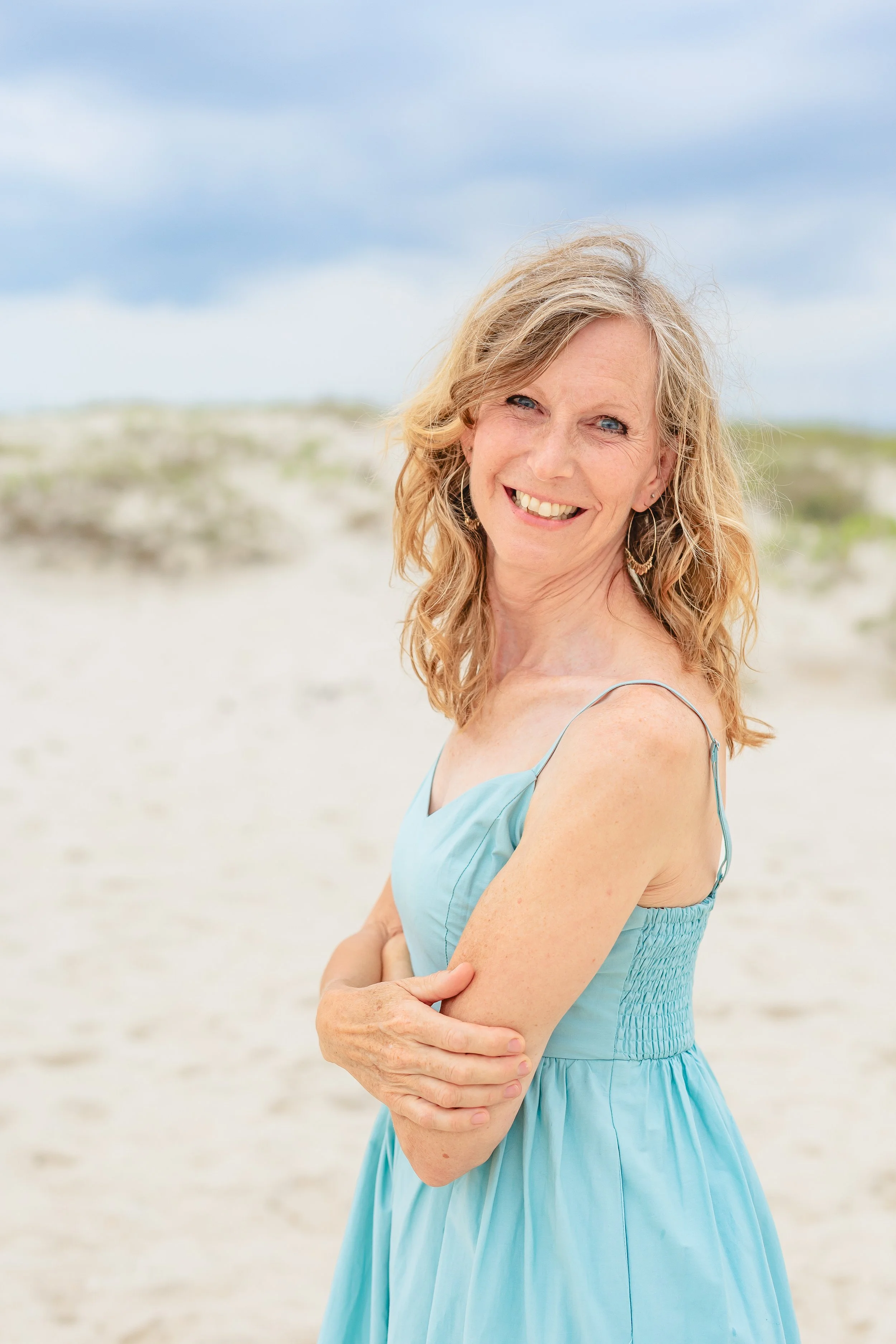 Portrait of Dawn Feltrop, author of the children's book Rosemary Chick:  Pip, Zip, Hooray!
