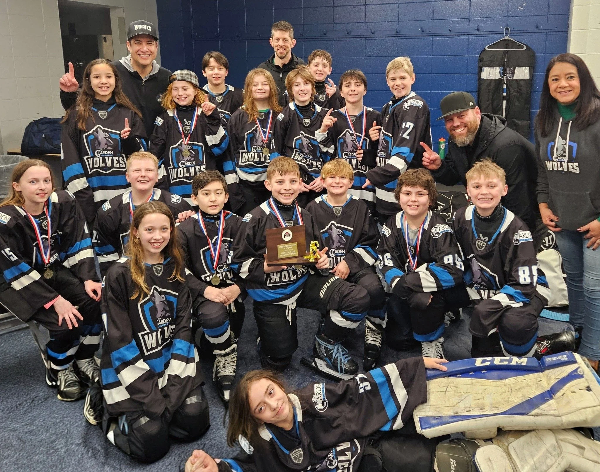 The 12U Adray Wolves team killed it at the 12U Adray West Gold Championships last weekend and are going on to Adray States in March! 

 #GardenWolves #thegardenicearena #youthhockey