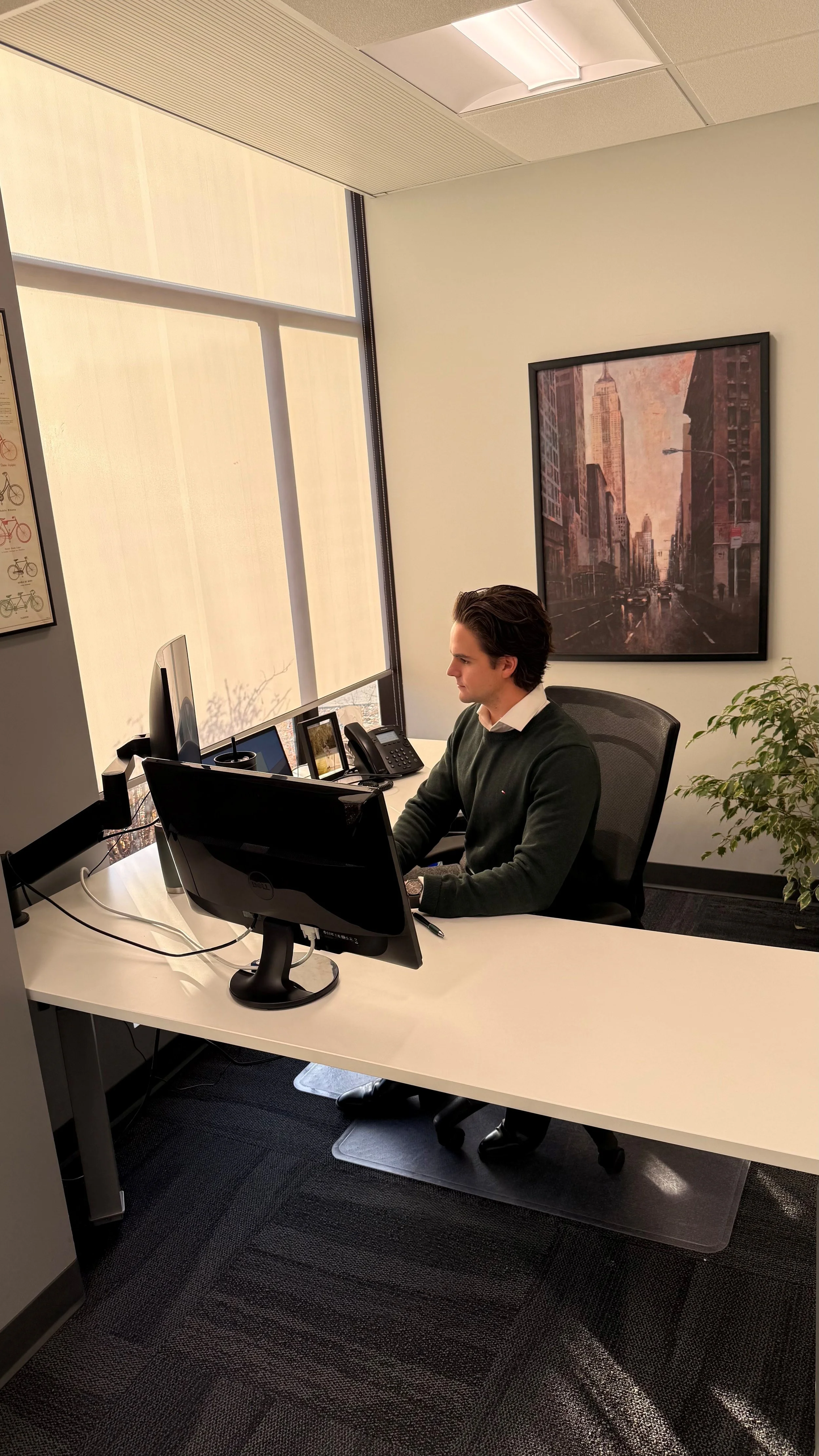 Aaron Hill, Investment Associate at CG Wealth Management. Wealth advisors in Regina with local expertise, Investment income strategies for retirees in Saskatchewan, Saskatchewan pension transfer specialists.