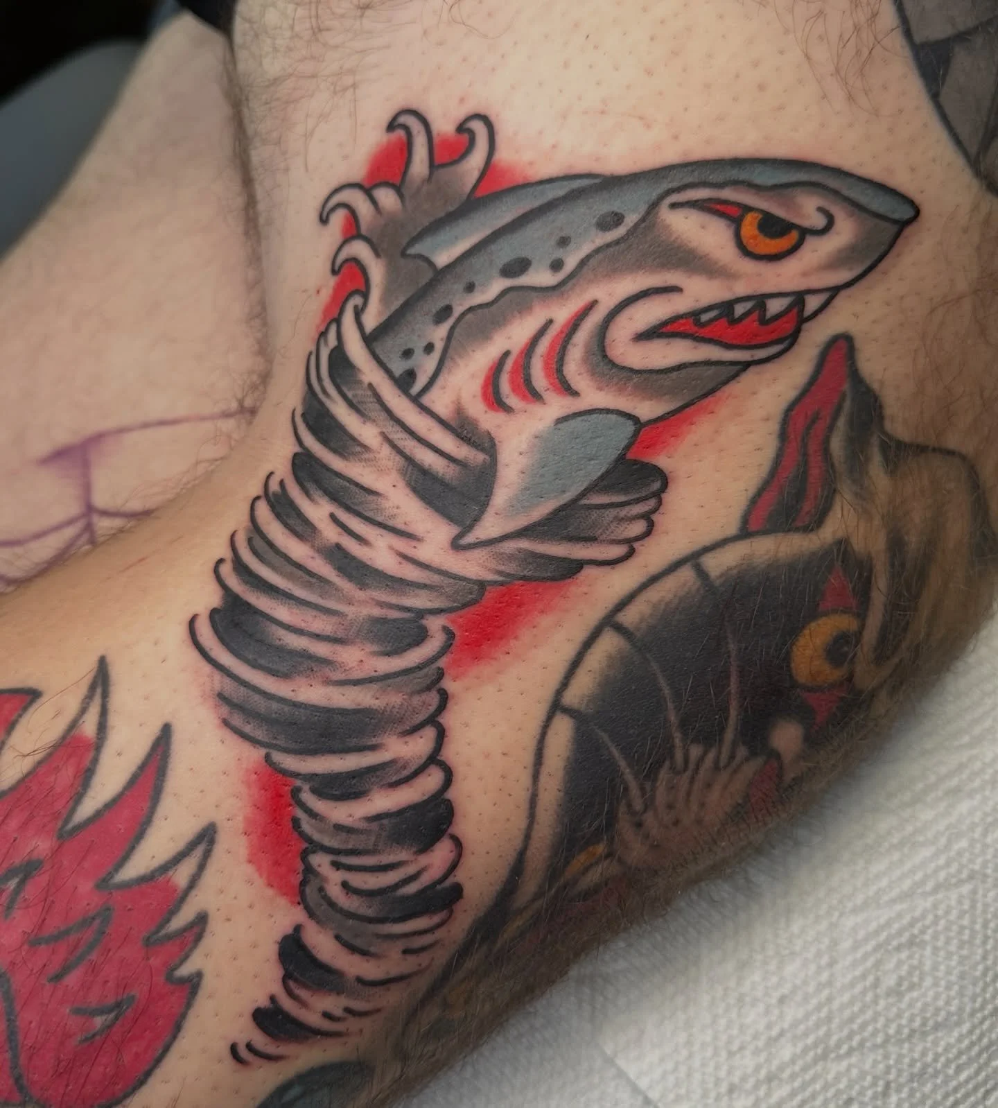 Here is a fun sharknado done by the talented @evanricetattoos. You can find him at the shop Thursday-Saturday from 11:00-7:00 for all of your tattooing needs.
.
@evanricetattoos 
@evanricetattoos 
@evanricetattoos