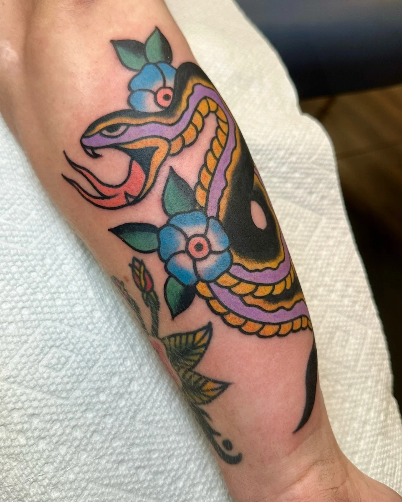 🌞🌞evanricetattoos@gmail.com for all appointments🌞🌞

@wingandwheeltattoo