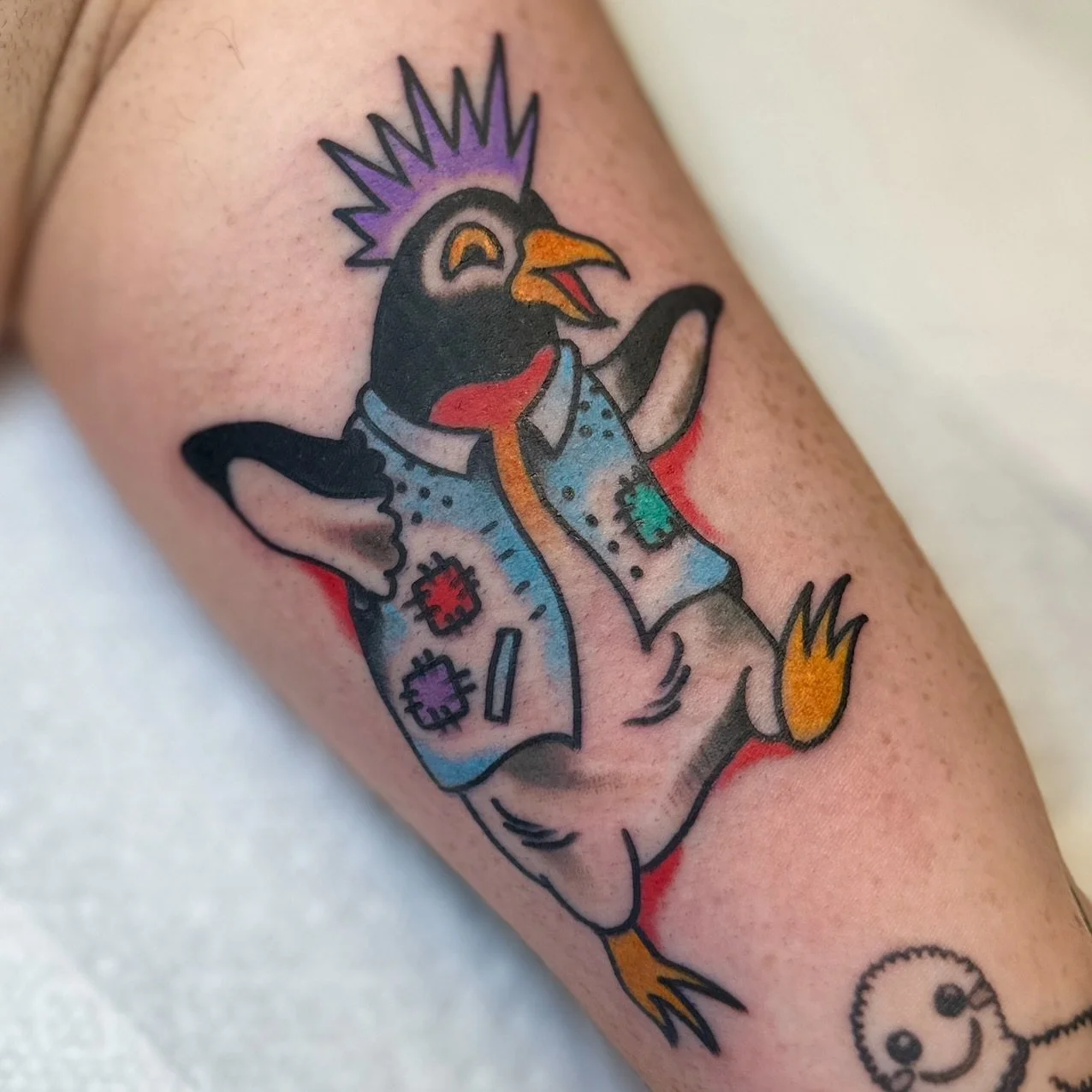 Fun walk in from last week. Cheers!

Tattoos built to last at @wingandwheeltattoo 🏎️🏎️🏎️

#indianapolis #indianapolistattoo #indianatattoo #penguin