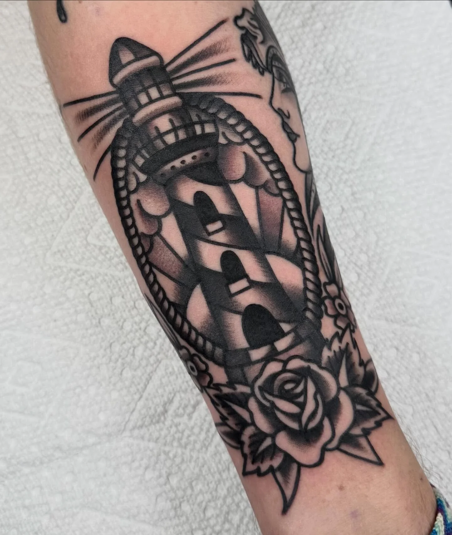 Two new tattoos for Michael and a healed lady head! 🖤