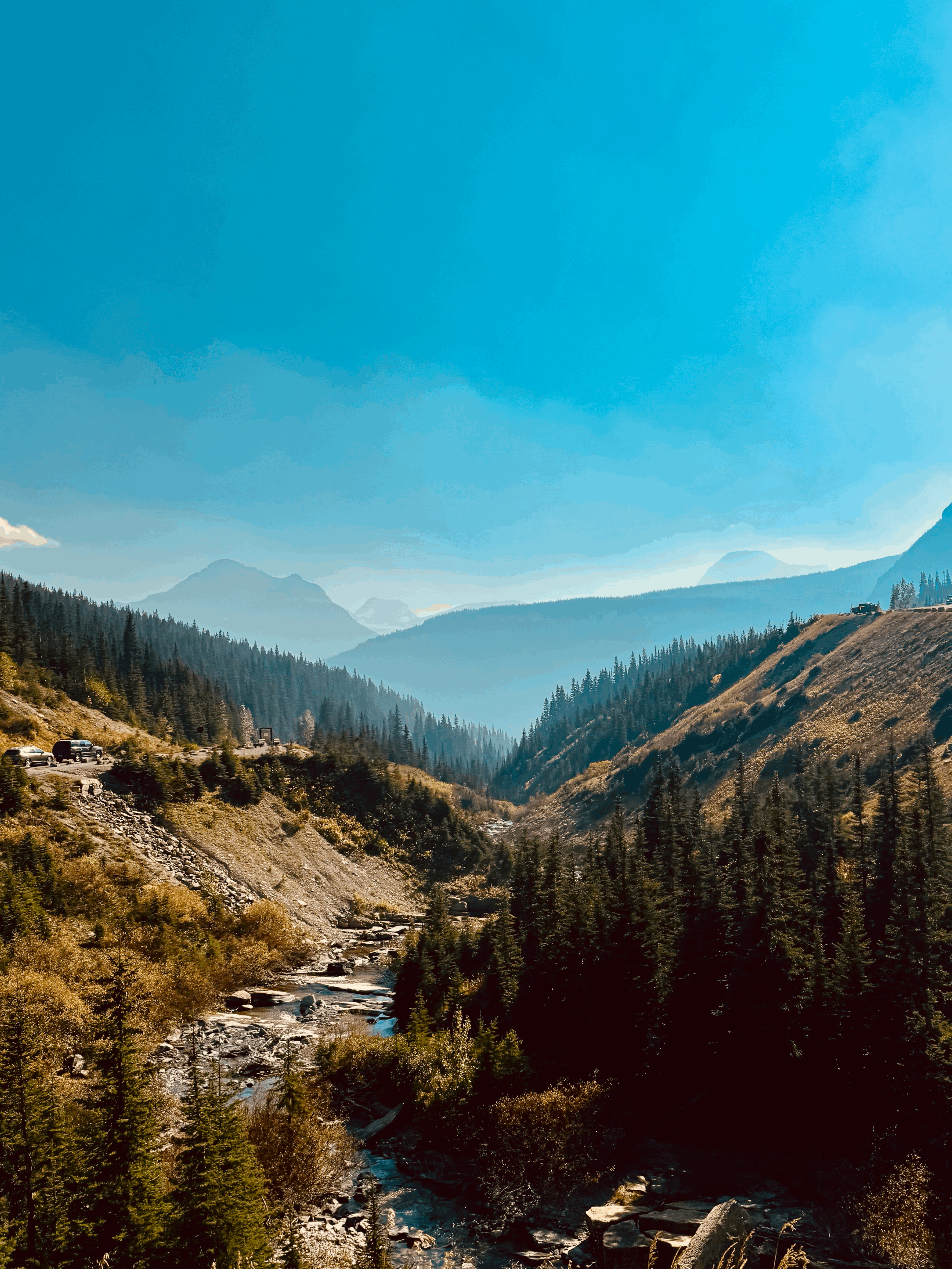 Why We Need to Zoom Out — It’s Not Right vs. Left, It’s Top vs. Bottom