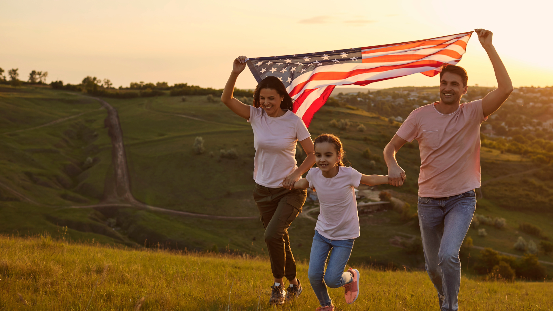 [Red, White &amp; Rewarded]<br>Join Quantum<br>Earn $250