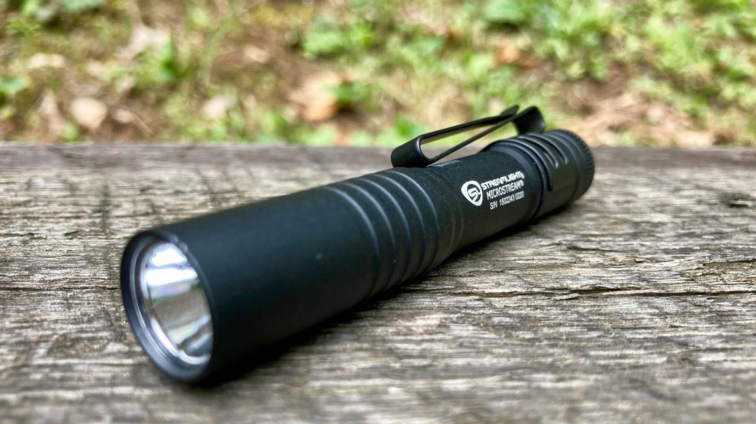 EDC Flashlight Review: Streamlight Microstream