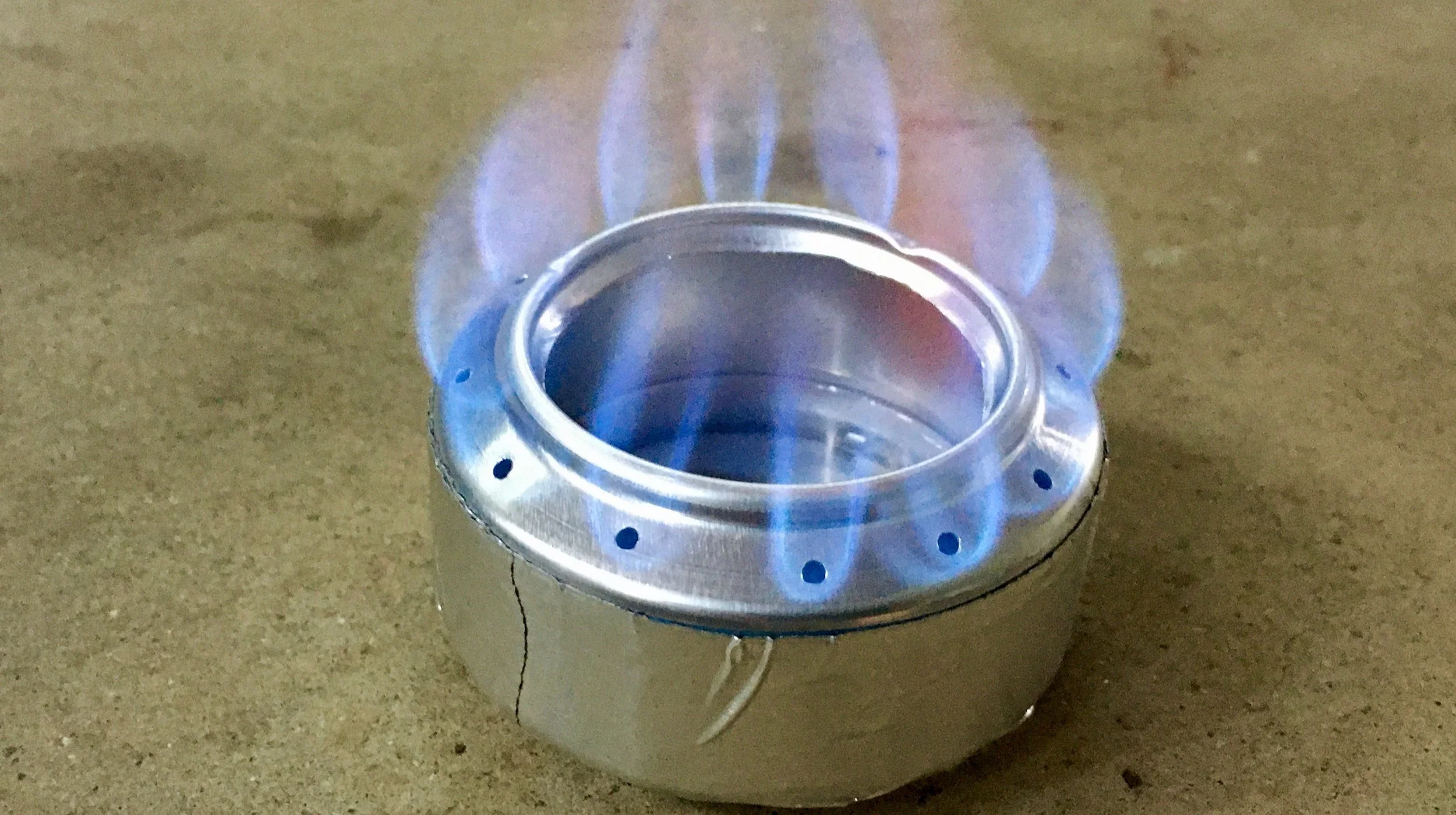 Survival Cooking: DIY Denatured Alcohol Stove