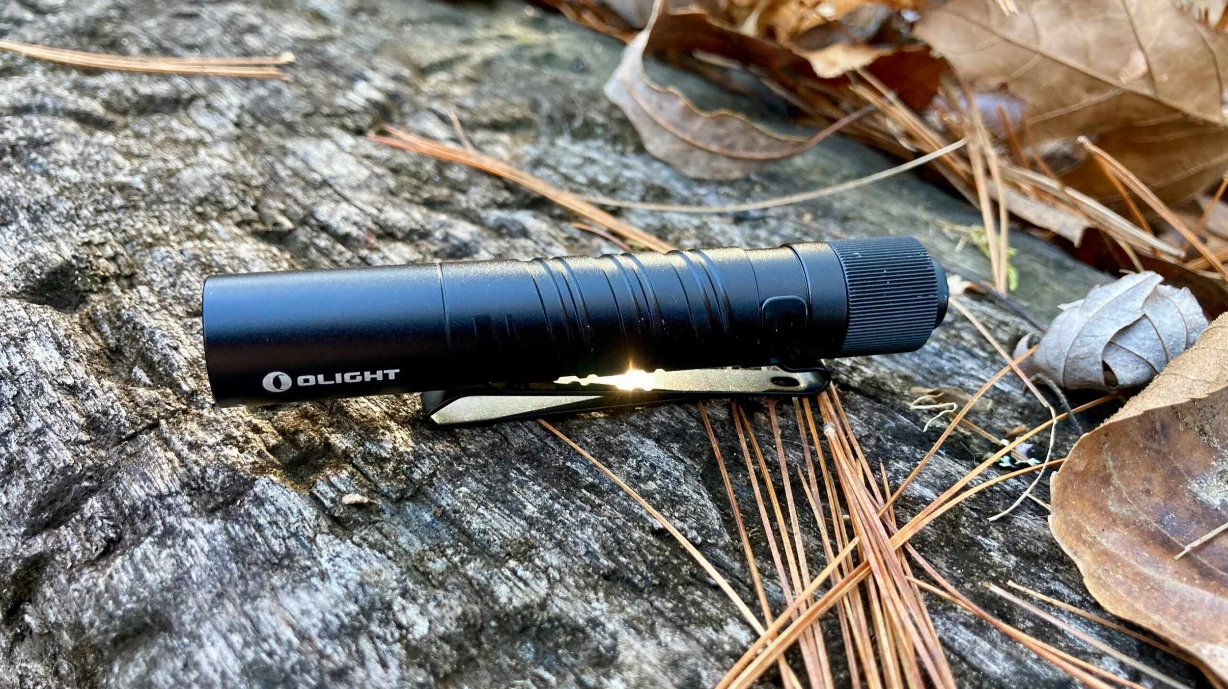 EDC Flashlight Review: Olight I3T