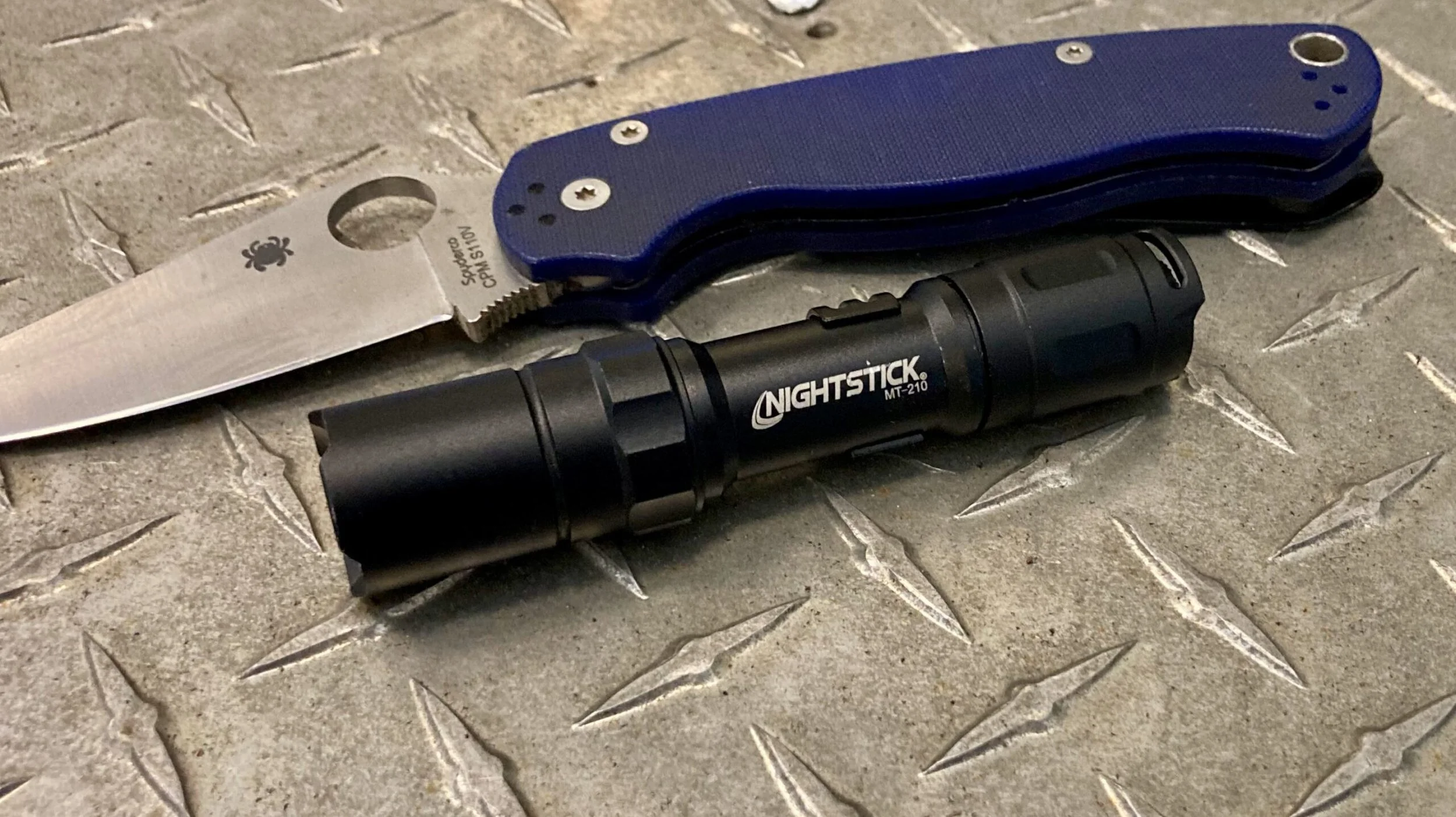 EDC Flashlight: Nightstick MT210 Mini-Tac Pro