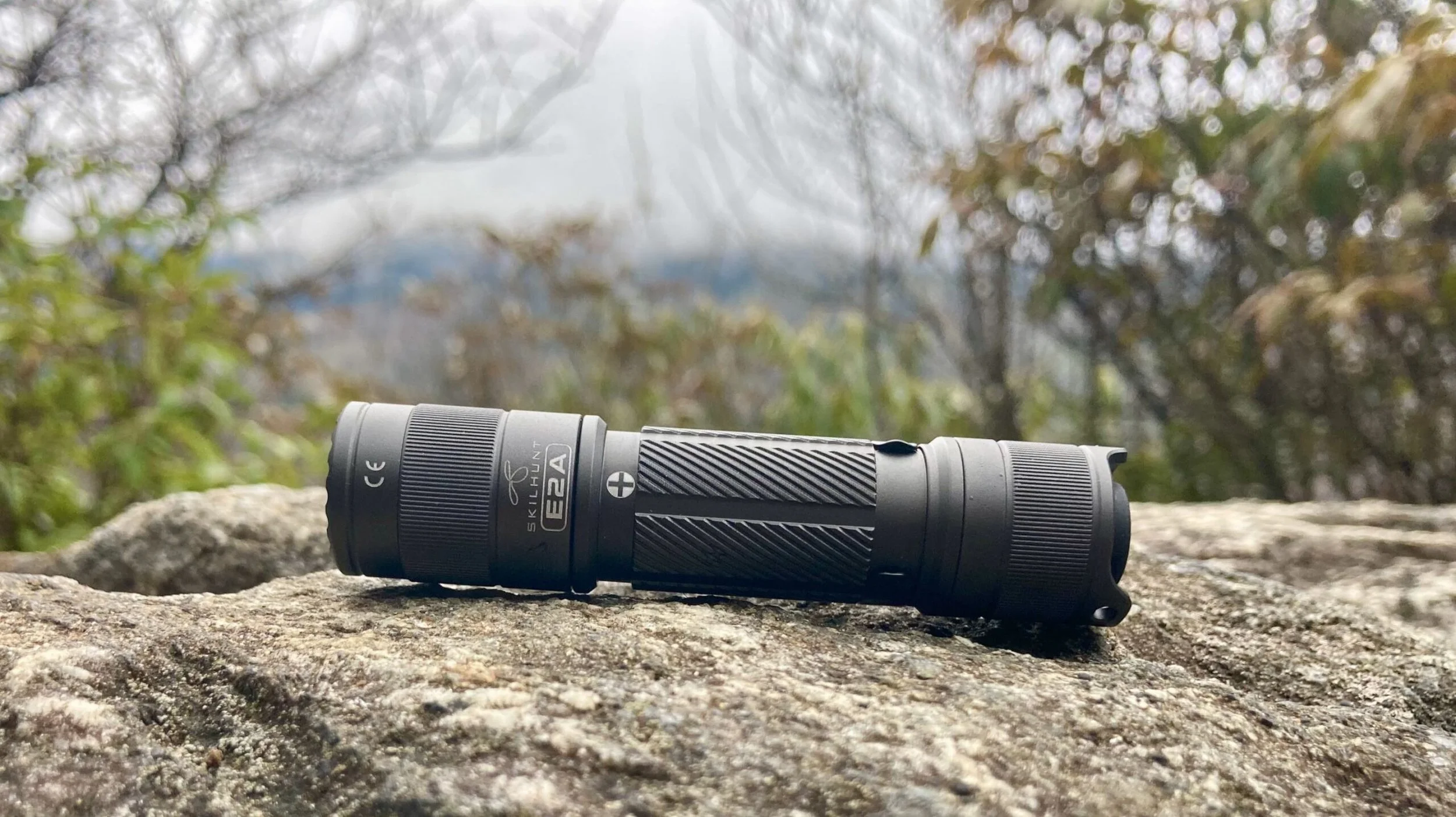 EDC Flashlight Review: Skilhunt E2A