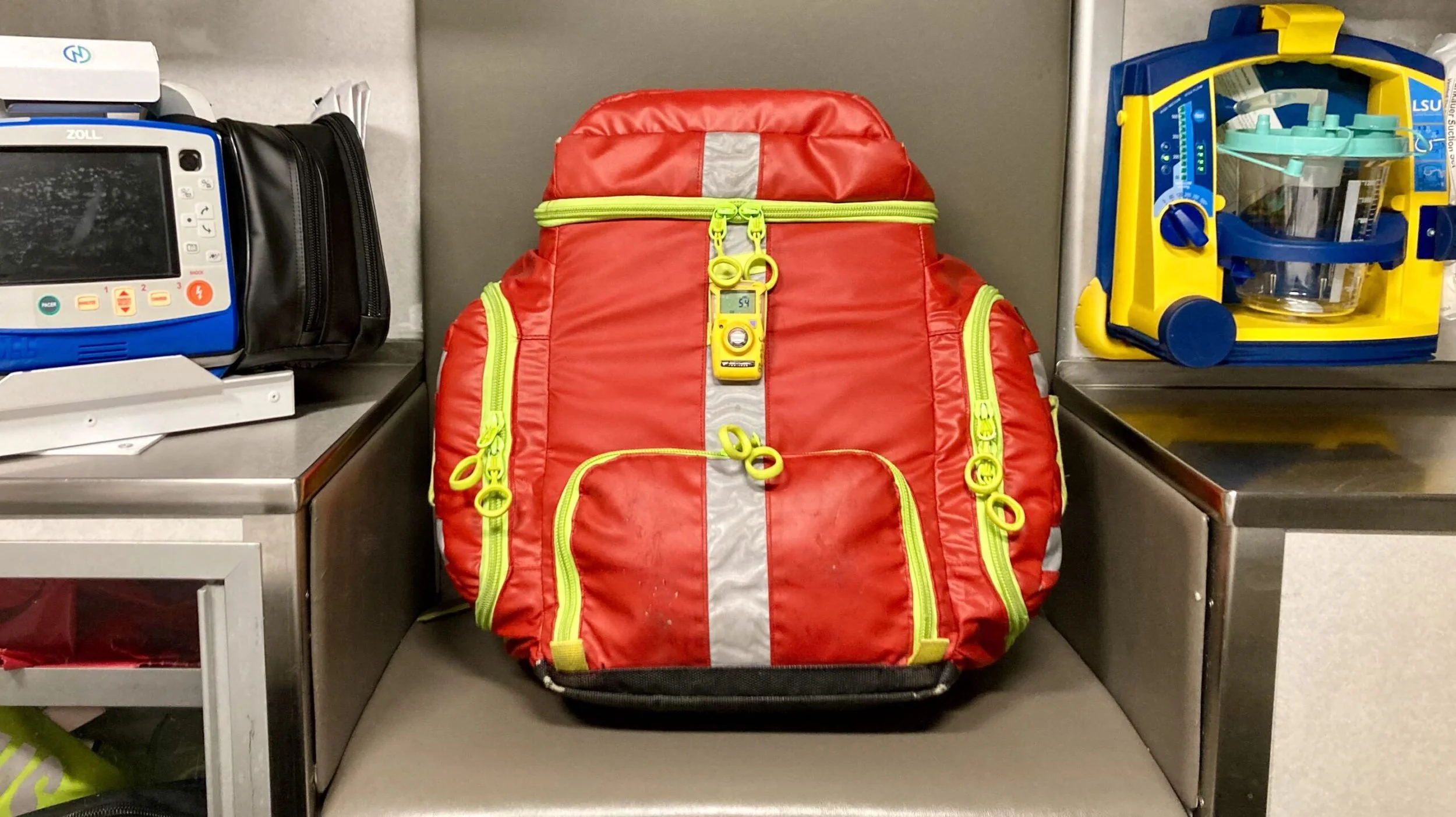 First Aid: The Paramedic Jump Bag