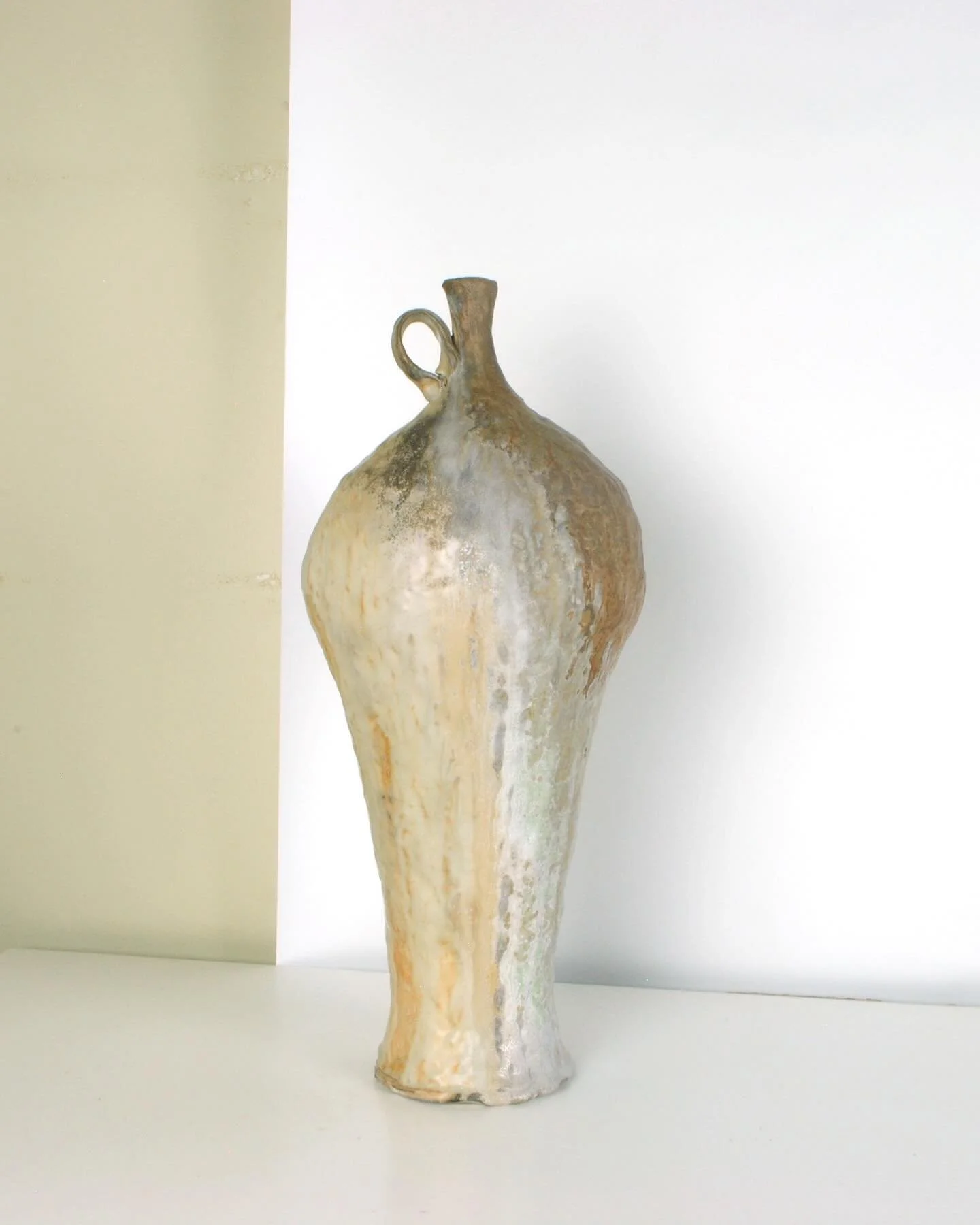 The Cream Bottle 
Perfectly lush and buttery 

Woodfired ceramics for distinguished interiors
