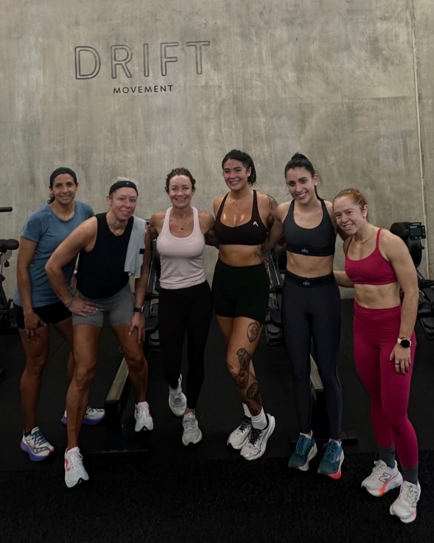 Built different. Supported always. 🤍
Grab the  8-pack memberships Now ! easy, flexible, and made to fit your routine ✨