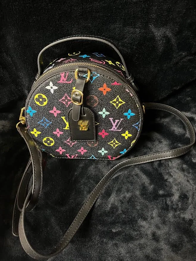Lv Purse