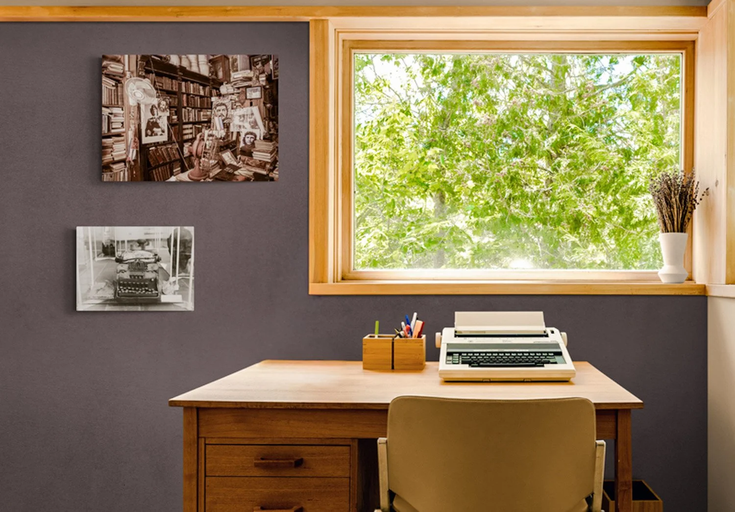 bright-retro-style-home-office (3).jpg