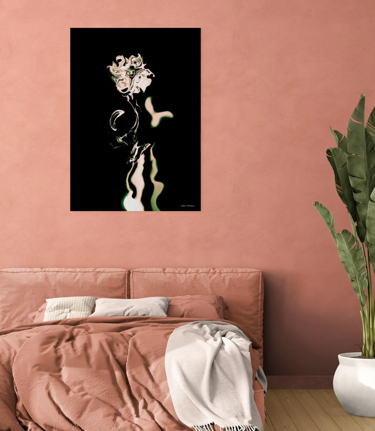 comfy-bedroom-with-a-large-tropical-plant.jpg