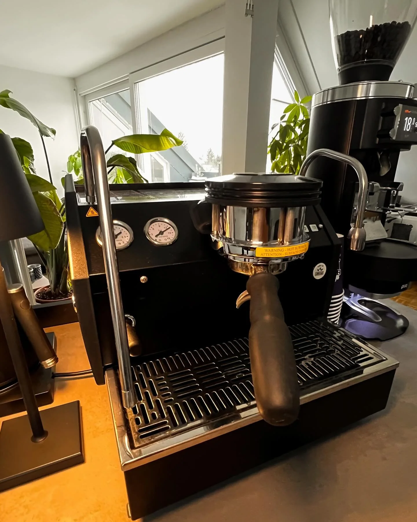 fama ist eine mobile Specialty Coffee Bar.

Specialty Coffee &amp; Matcha.
Mobil. Klar. Mit Fokus auf Qualit&auml;t.