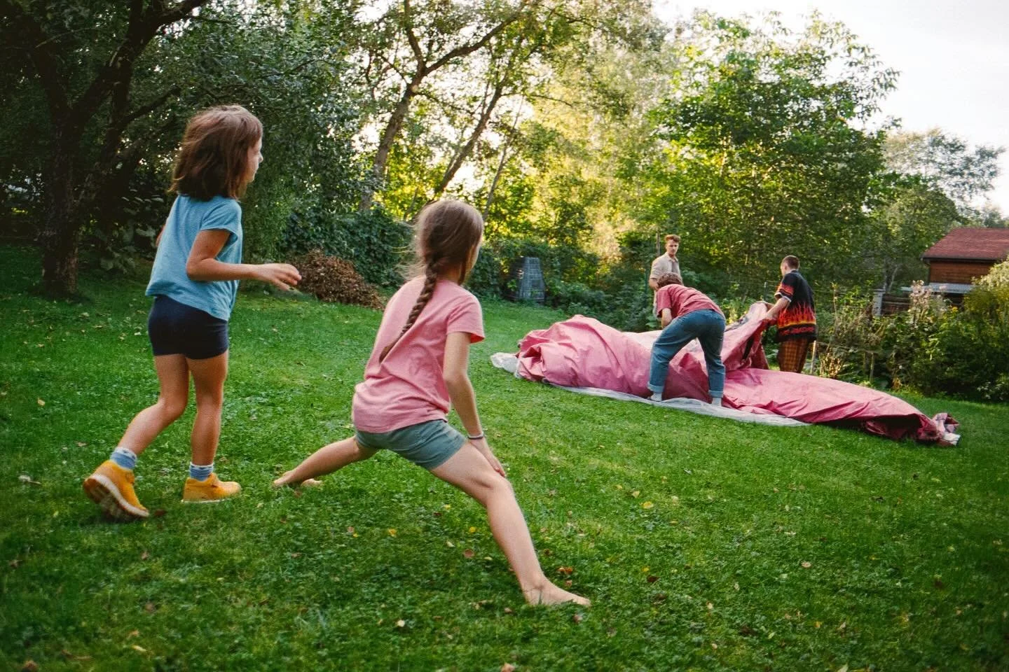 įprasta diena su pilim vidury kiemo 🤟🏻🎀🏰

#35mmfilm #kodakultramax #juosta