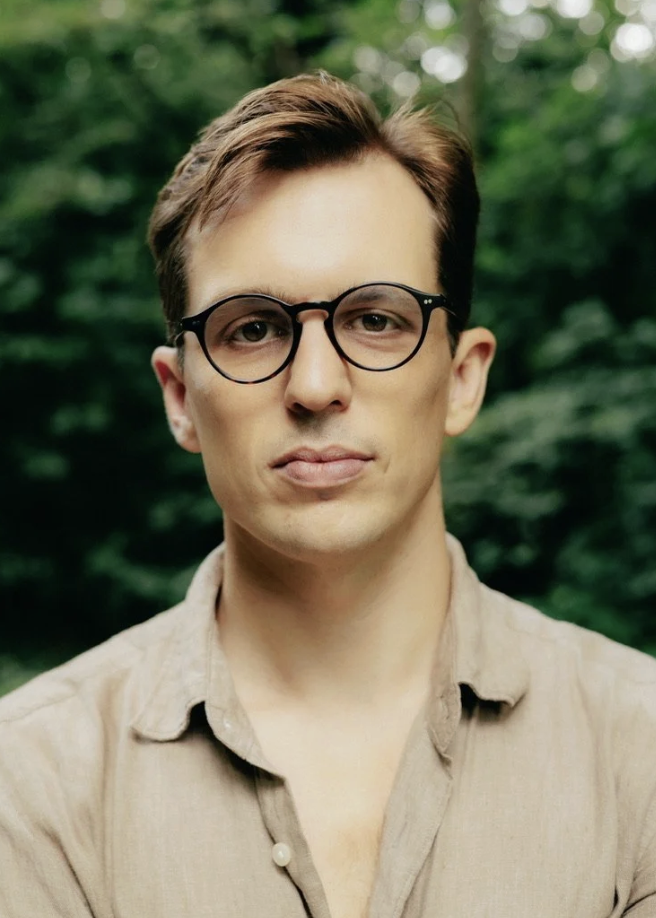 Thinking on the Page: Nonfiction Seminar with Jack Hanson