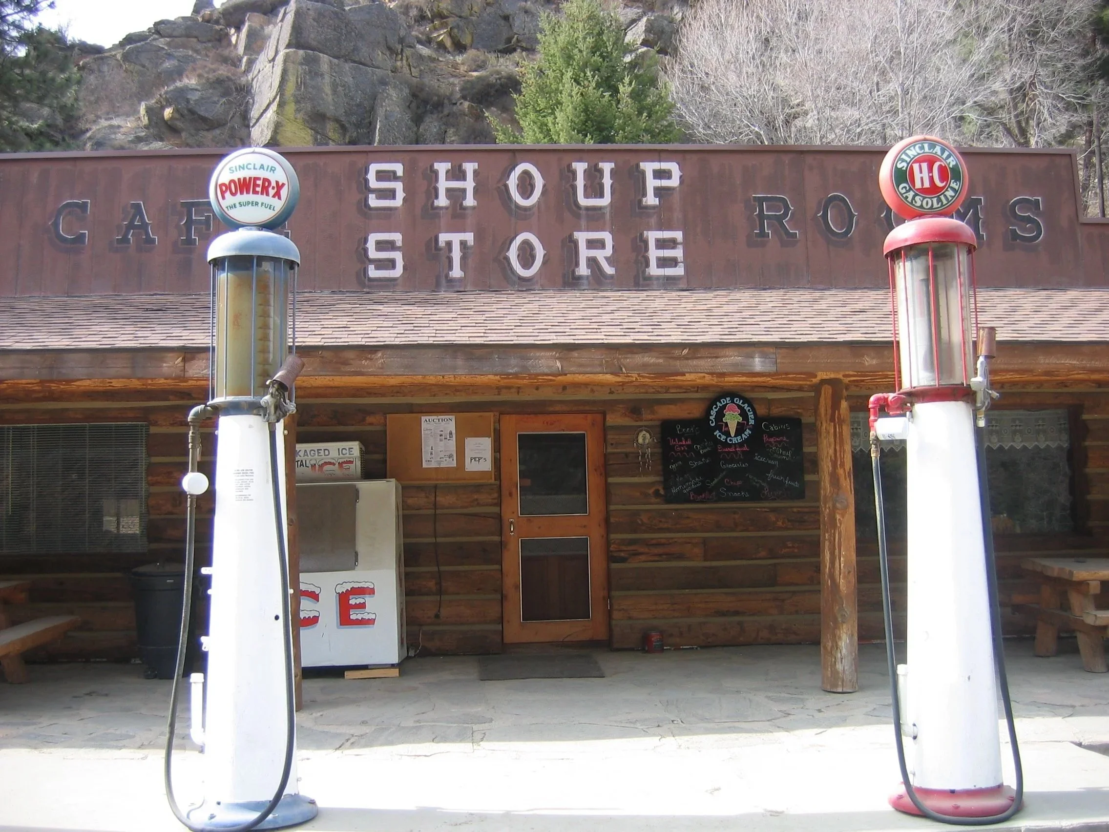 Shoup%2C+ID+Gas+Pumps+002+-+Copy.jpg