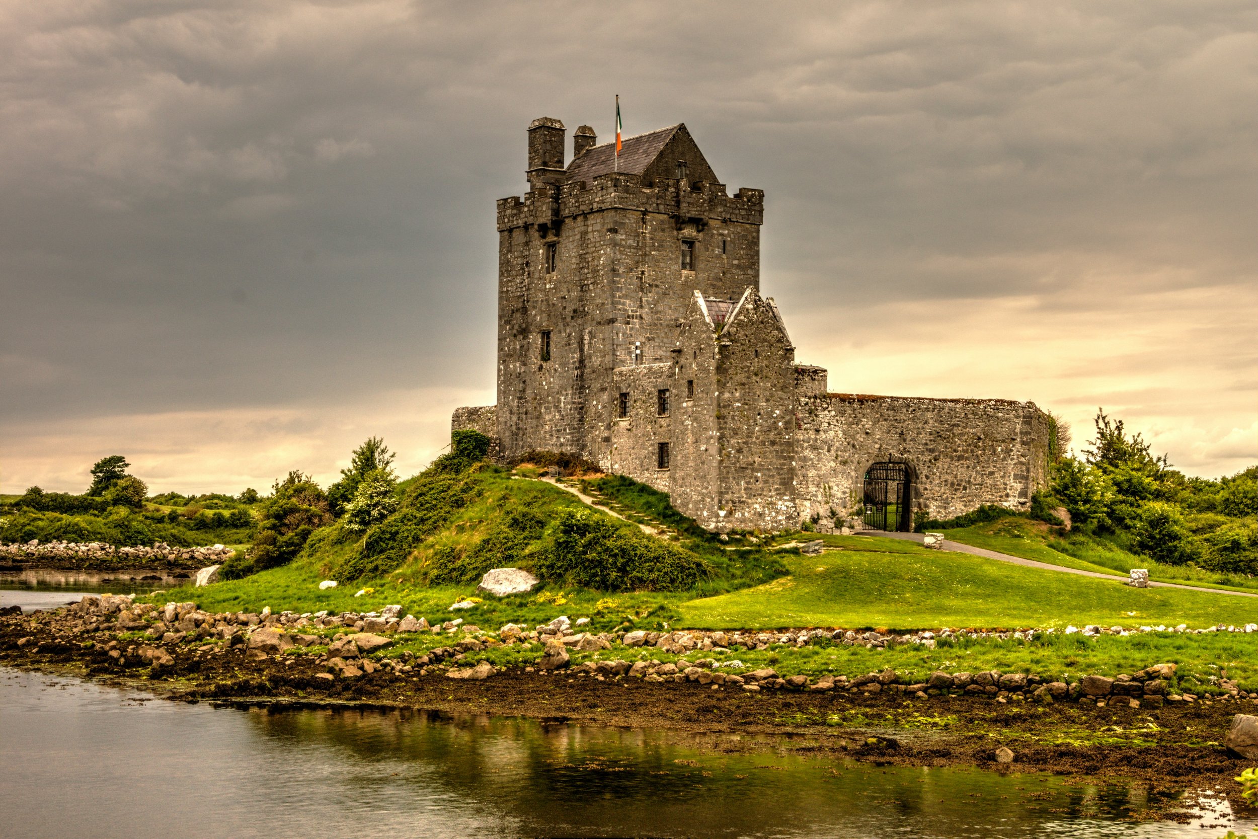 Trim Castle Ireland.jpg