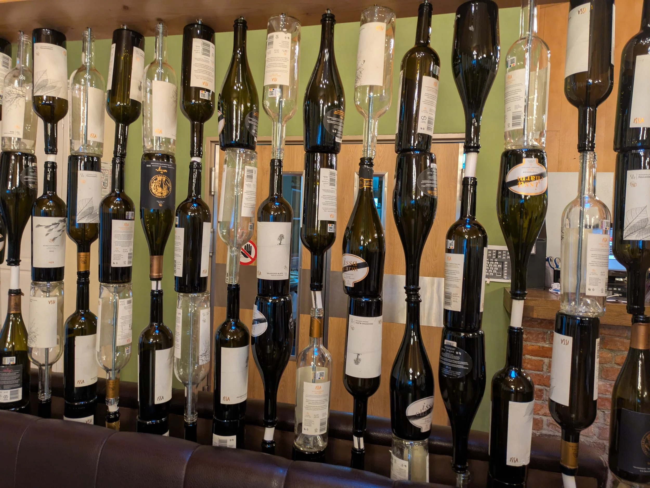 Romanian Wine.jpg