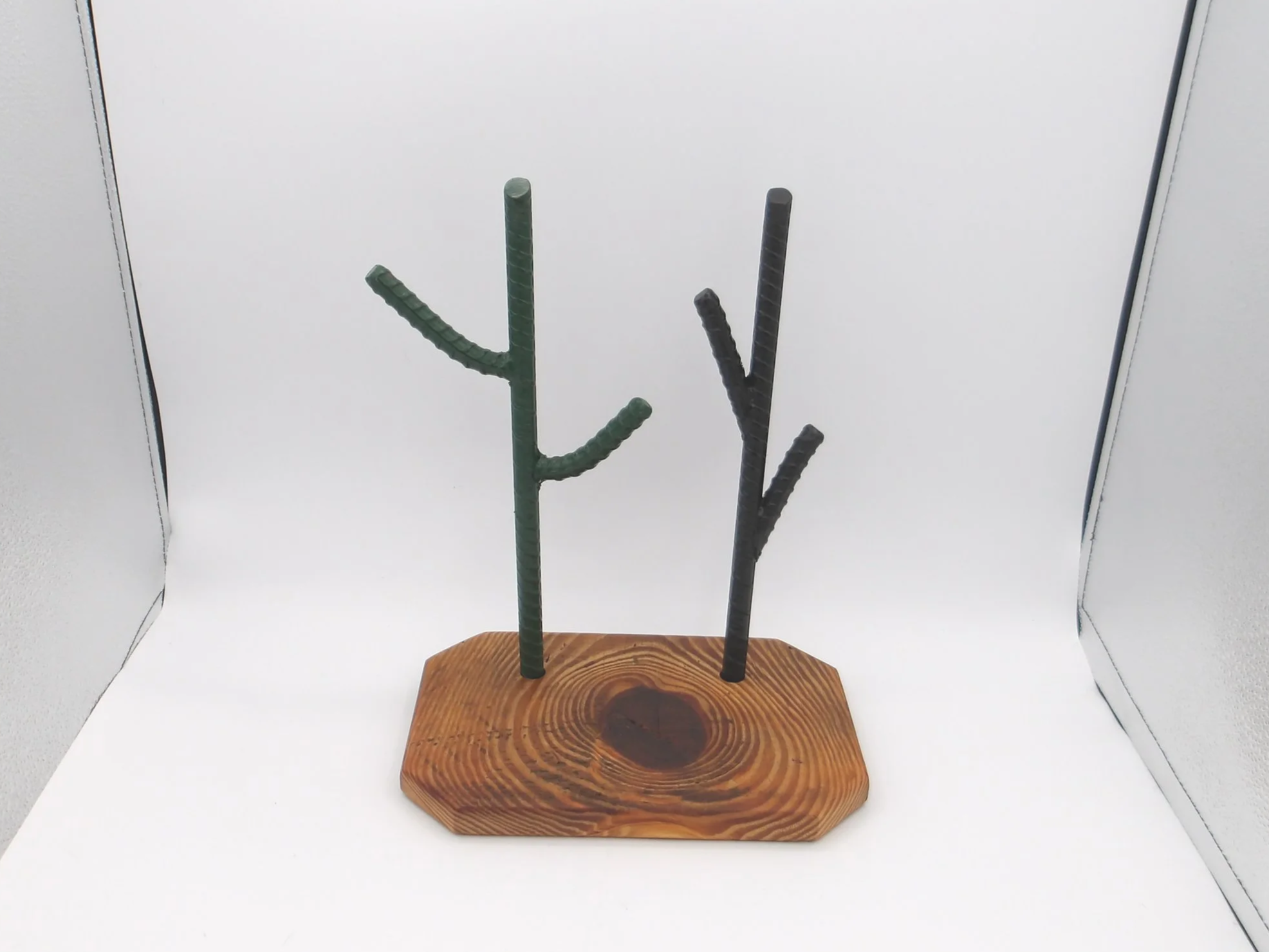 Rebar Steel Stems with Leaves – Metal Flower Series