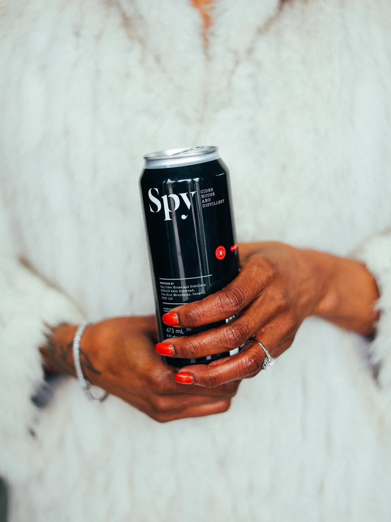 Local, craft beverages, made right here on site. 

Reach out today to inquire about booking The Woodrow🤍

📸 @fourteencoats 

#thewoodrow #thebluemountains #bluemountainevents #bluemountainweddings