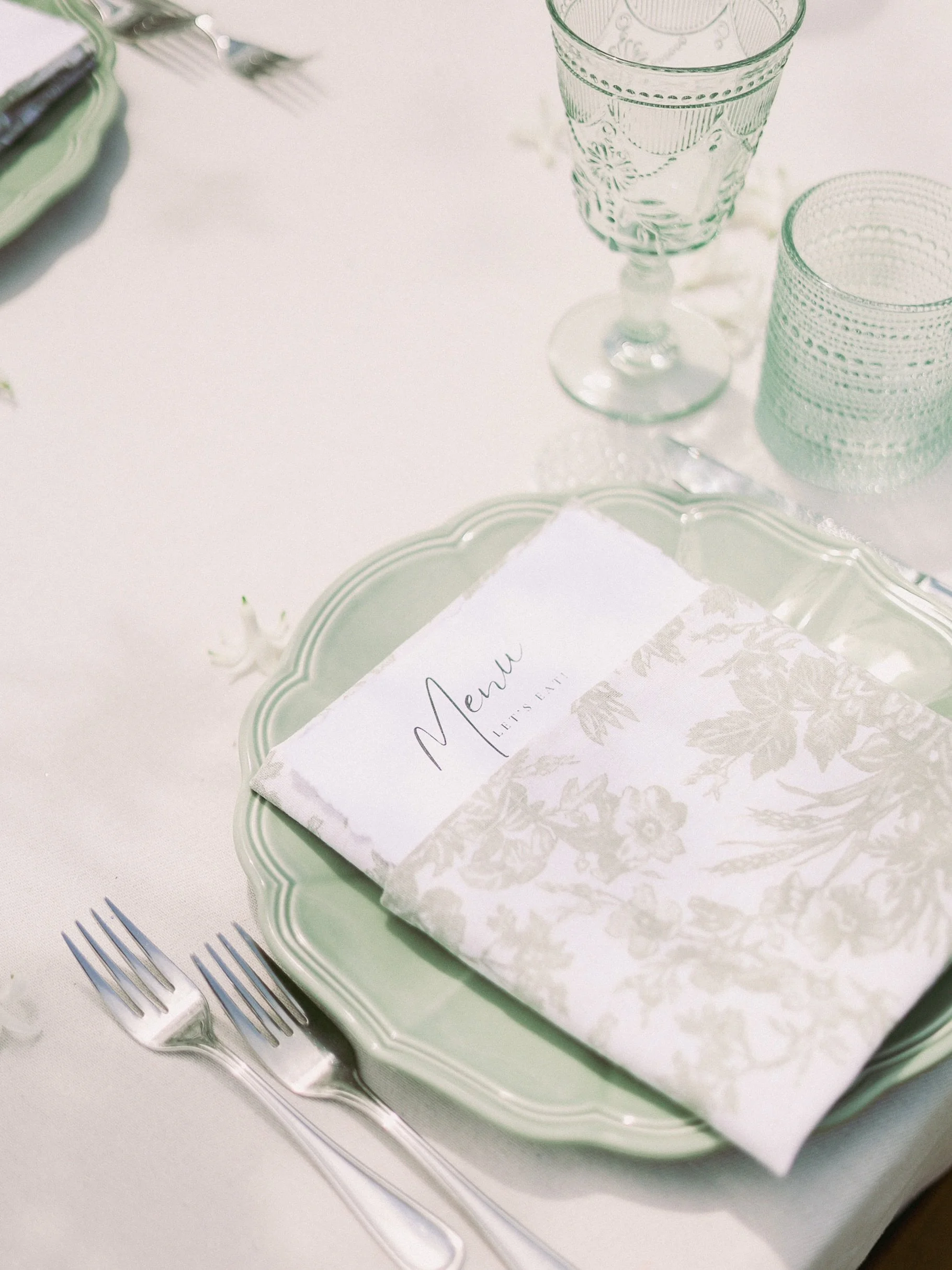 When the small details come to life>> 

The Woodrow serves as a blank canvas for all events, allowing you to customize your dream gathering. Reach out today to start planning 🤍

photographer: @fourteencoats 
planner: @melissatwistevents 

#the