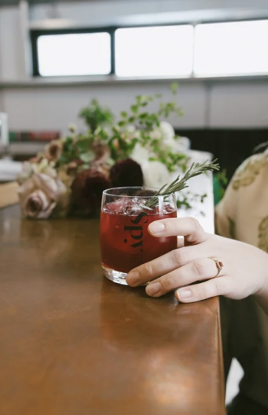 Light-filled event space with elevated design in the Blue Mountains