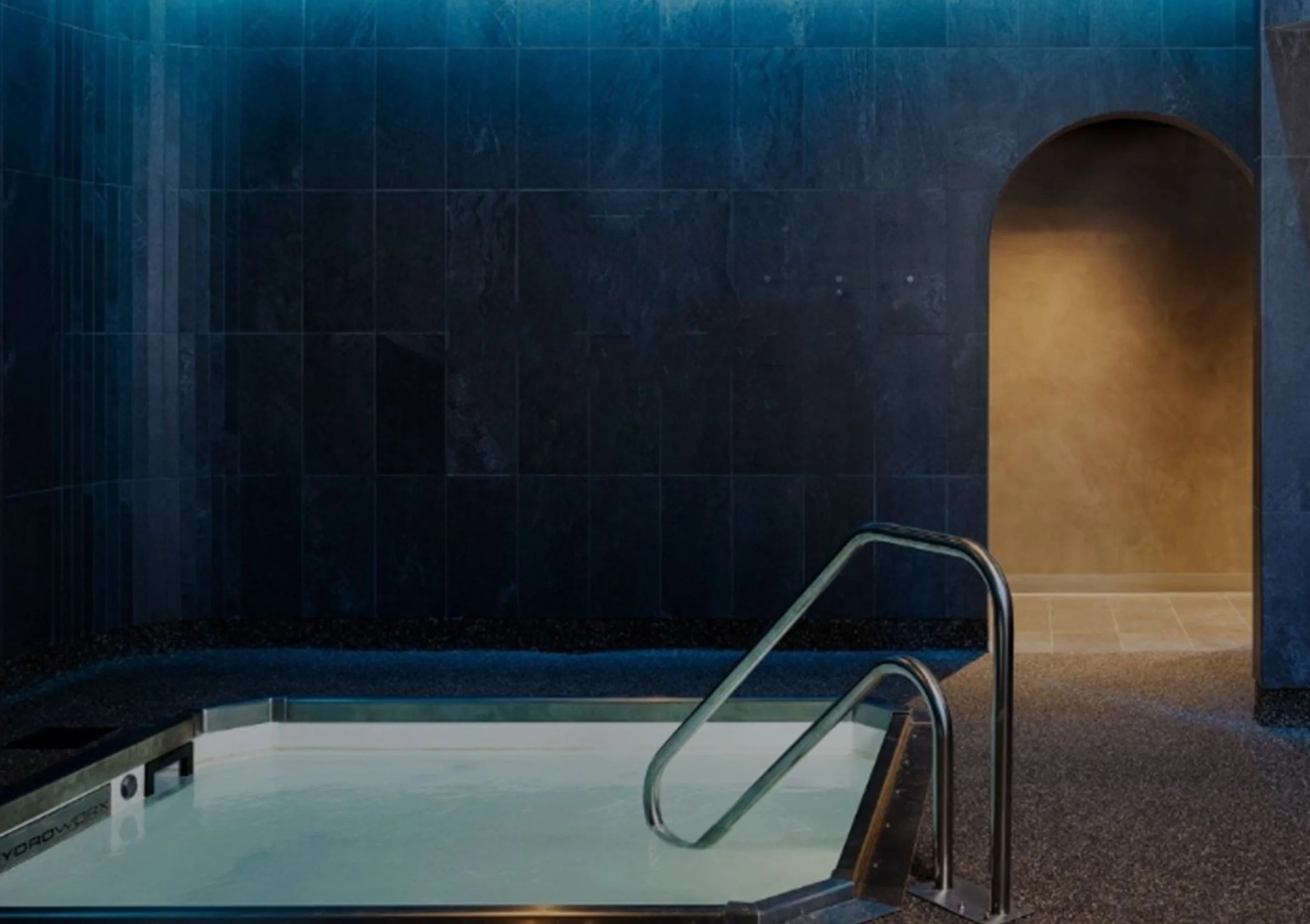plunge pool.jpg