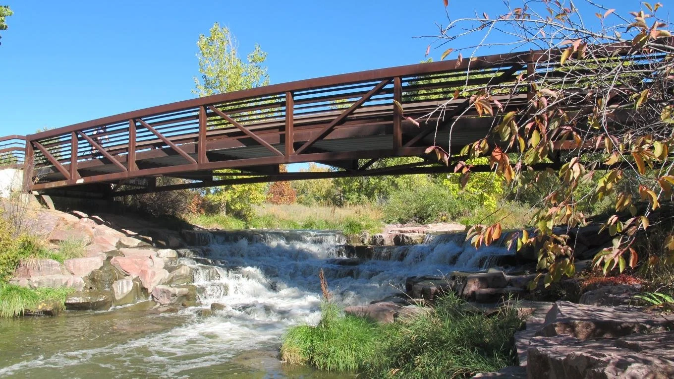 Winter Weekenders Without I-70 — Close-In Trails, Saunas, and Cocoa