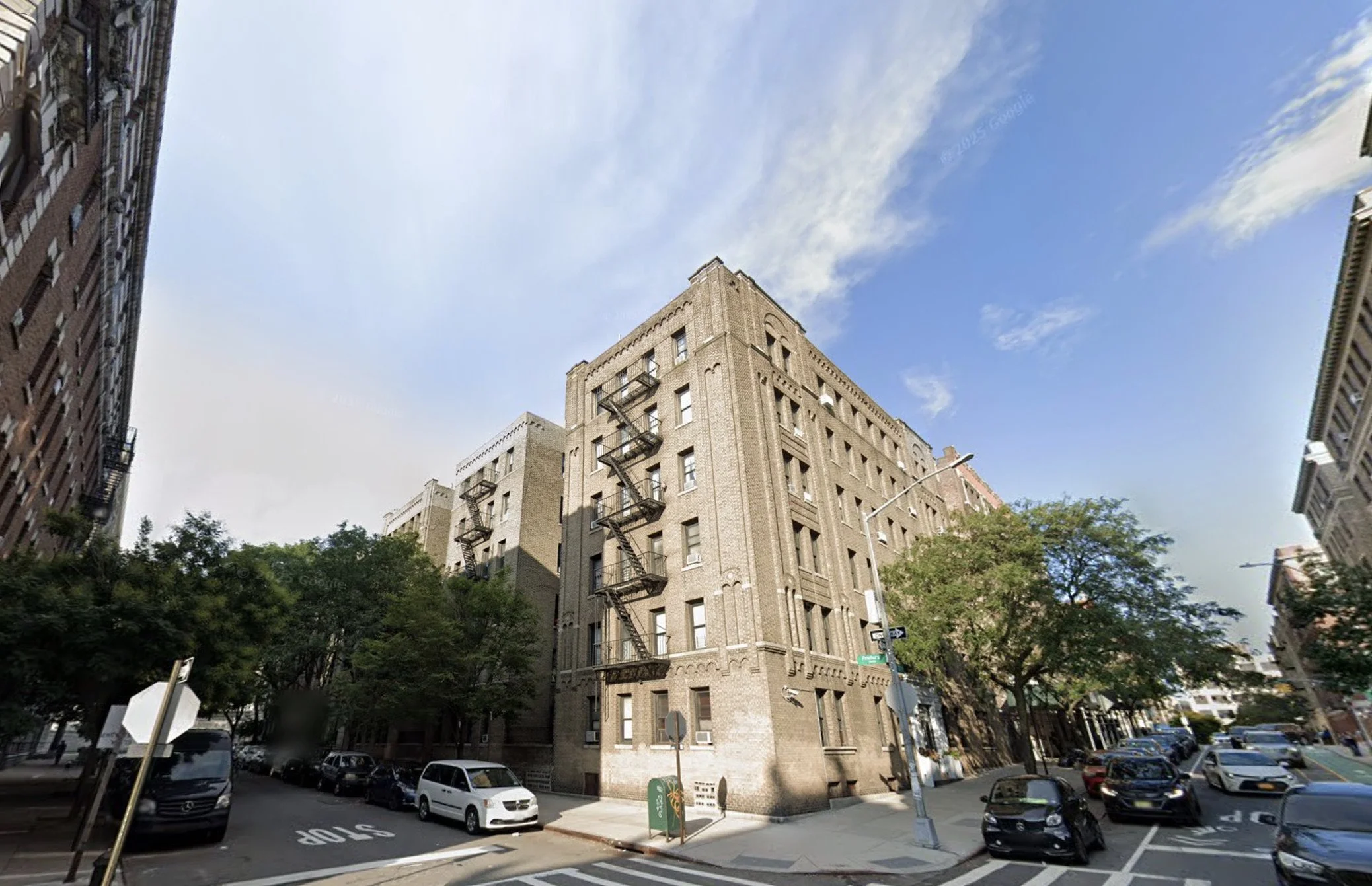 809 West 177th St