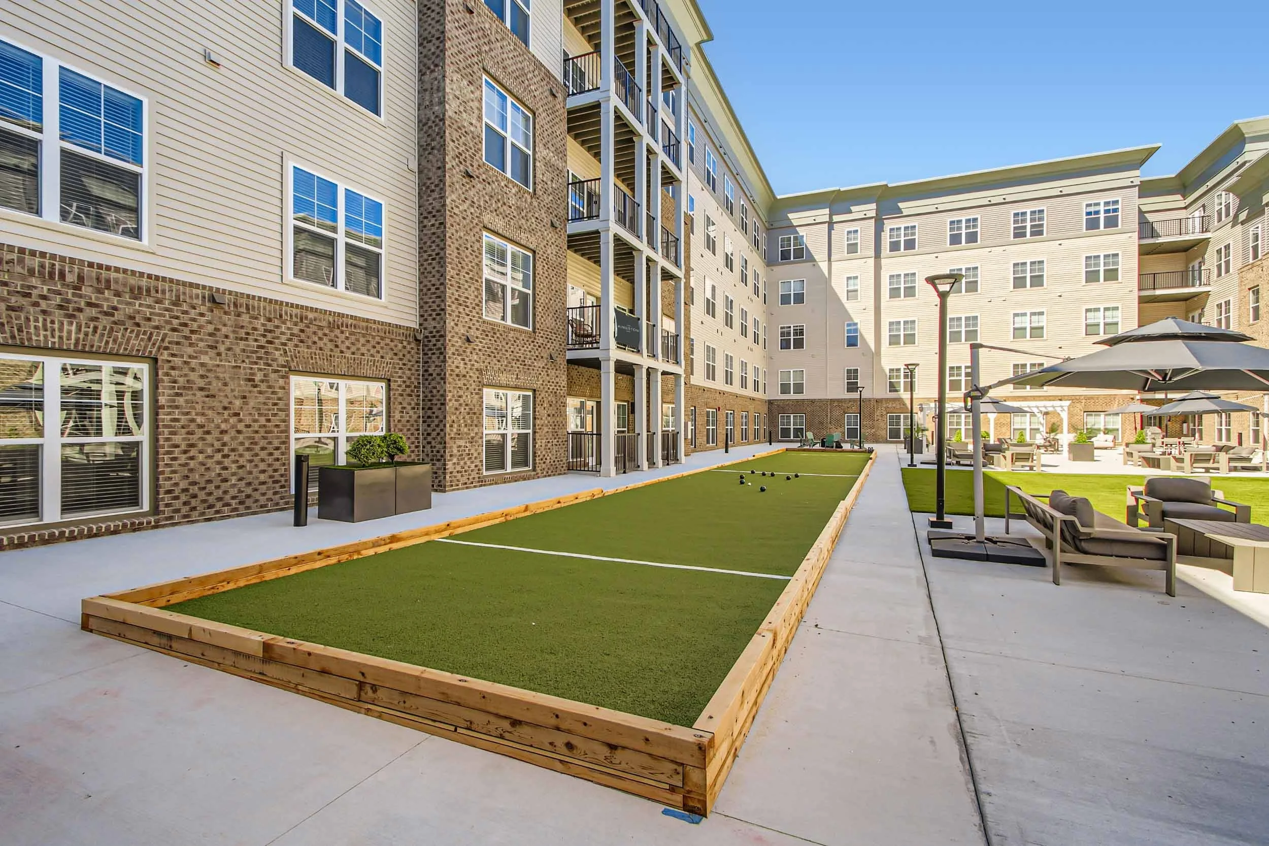 The Kingston | Apartments for Rent in Upper Arlington, OH | Courtyard with Bocce Ball