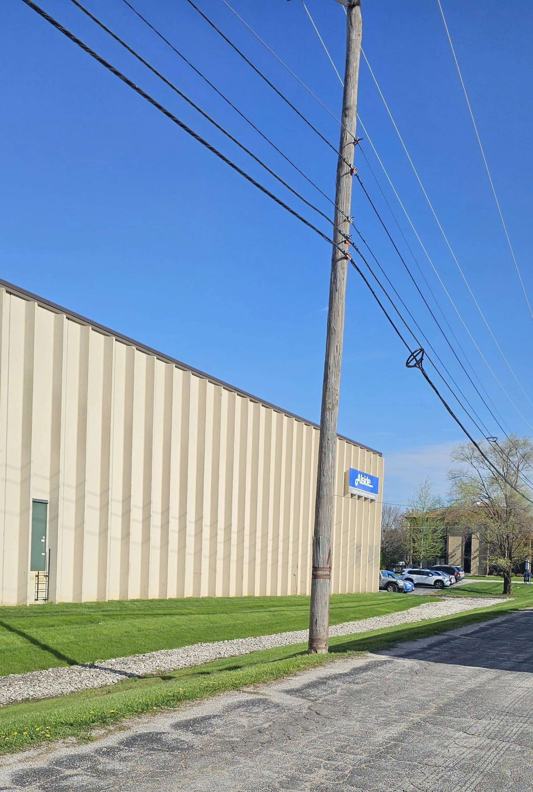 lawn-maintenance-near-me-worth-il