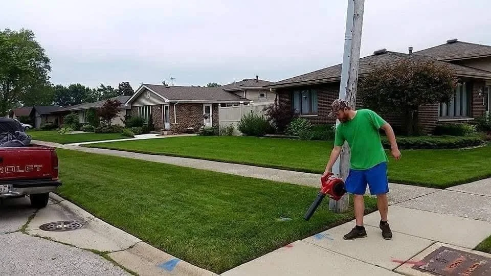 reliable-lawncare-landscaping-company-chicago-ridge-chicago-suburbs