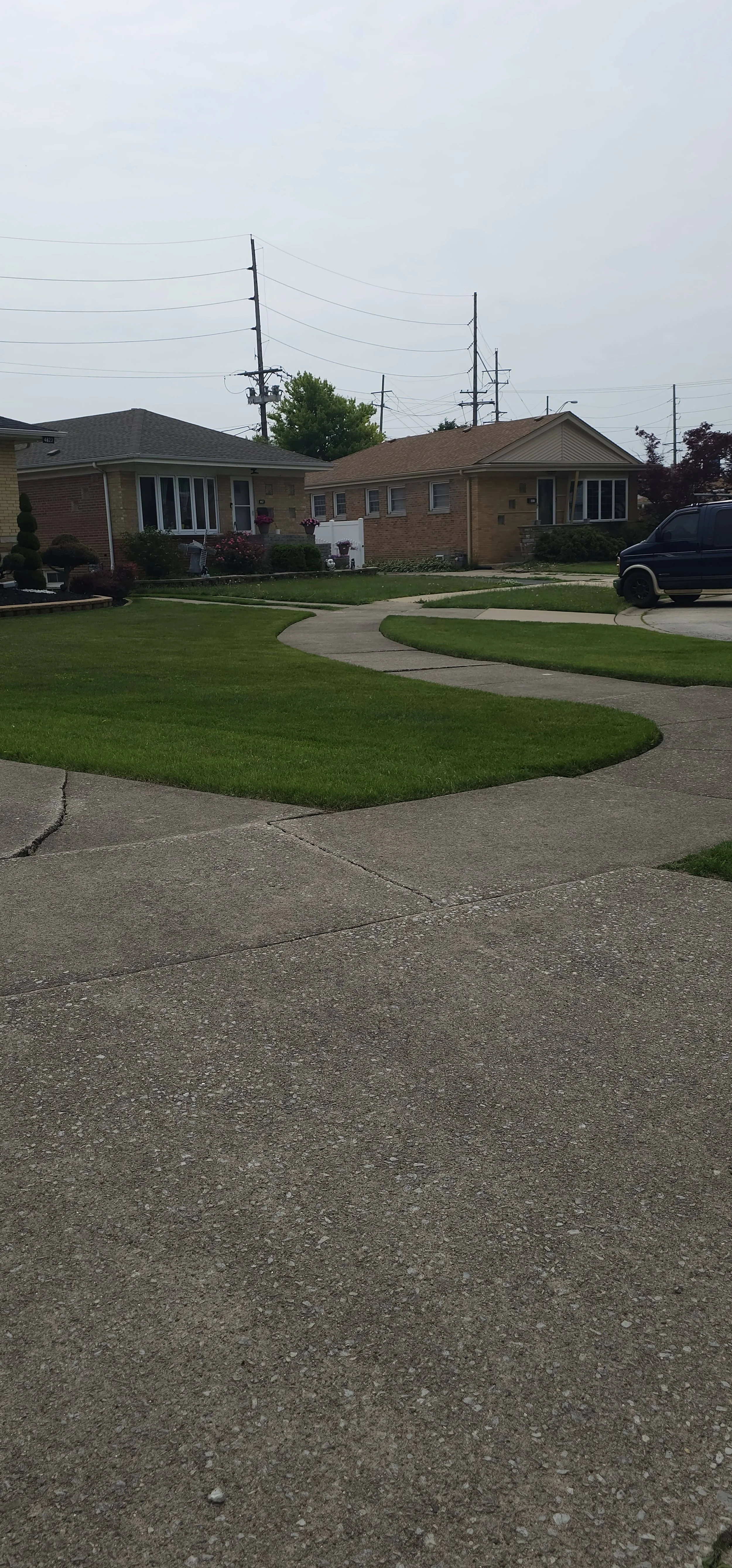 willowbrook-lawn-maintenance-service-near-me