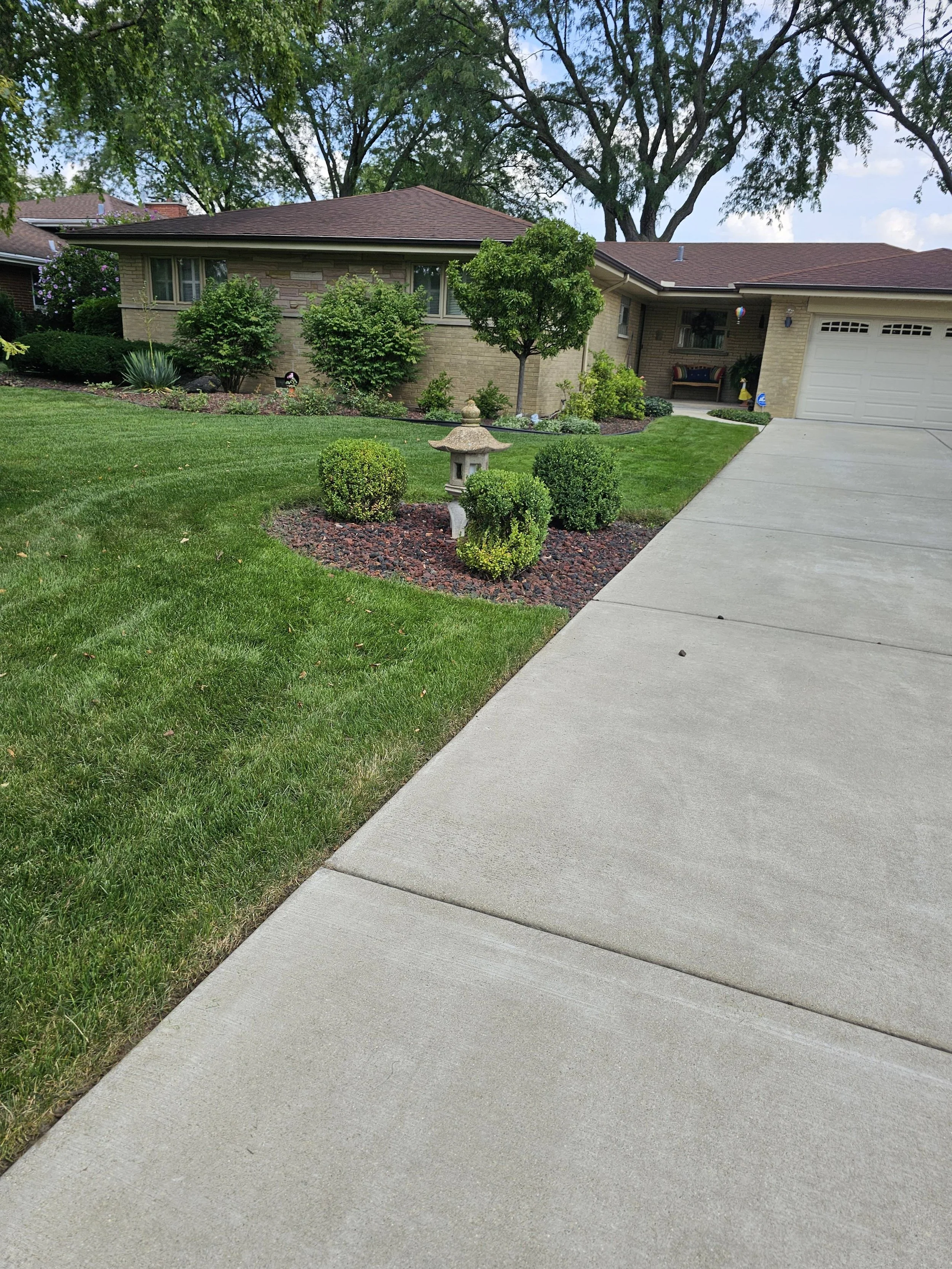 landscaping-company-service-tinley-park-il