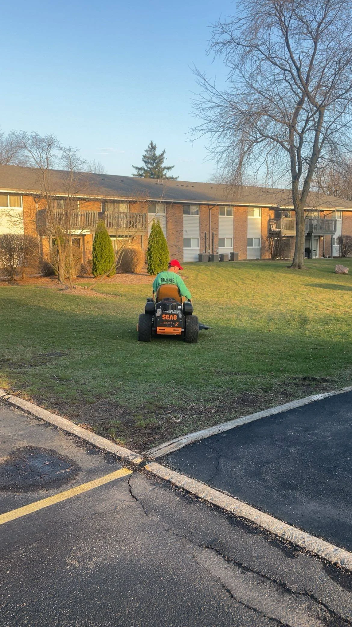 reliable-lawn-care-service-near-me-tinley-park-il