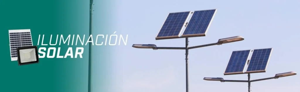 Farolas solares con paneles solares y letrero de iluminación solar