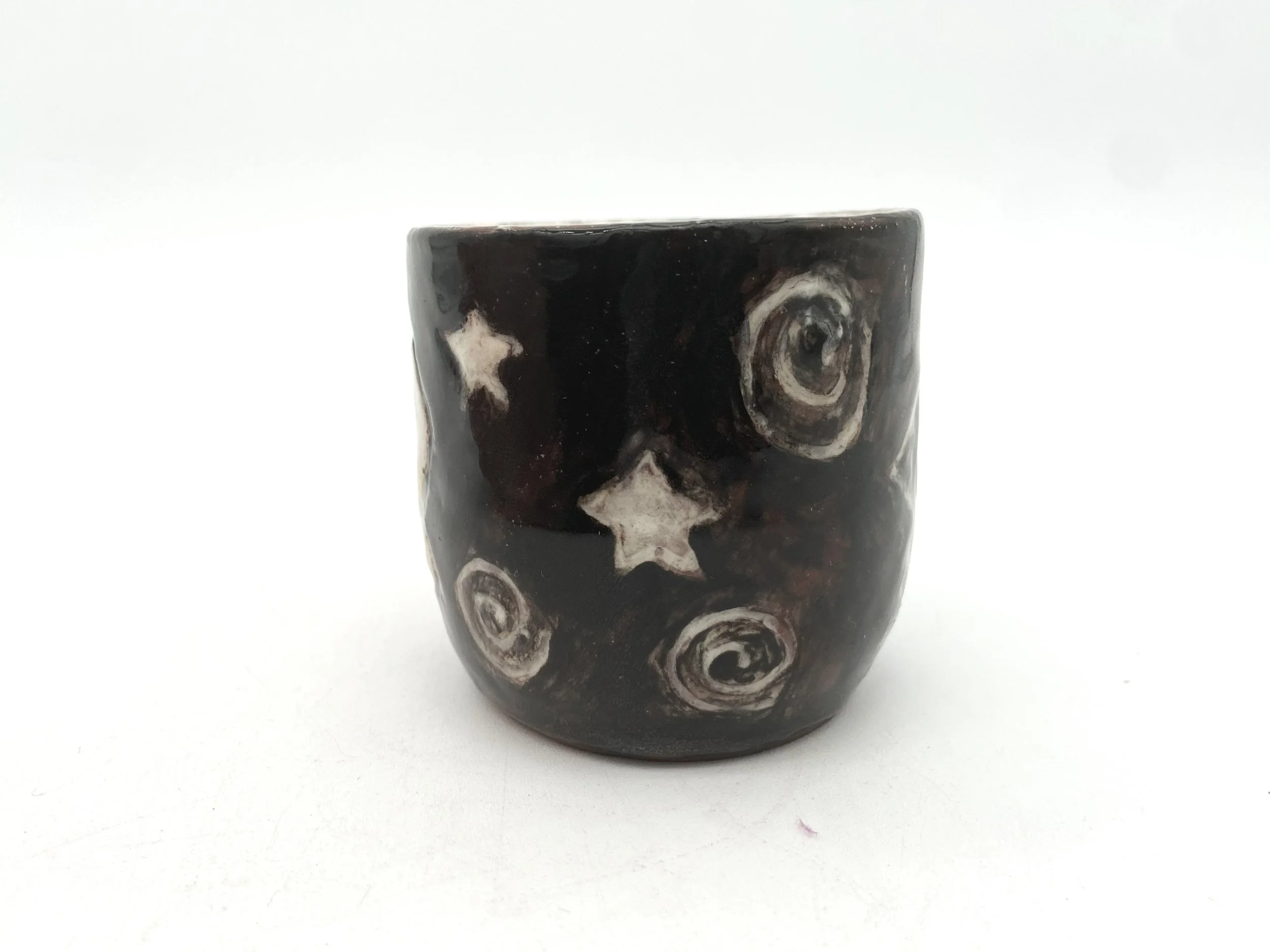 skull mug B .jpg